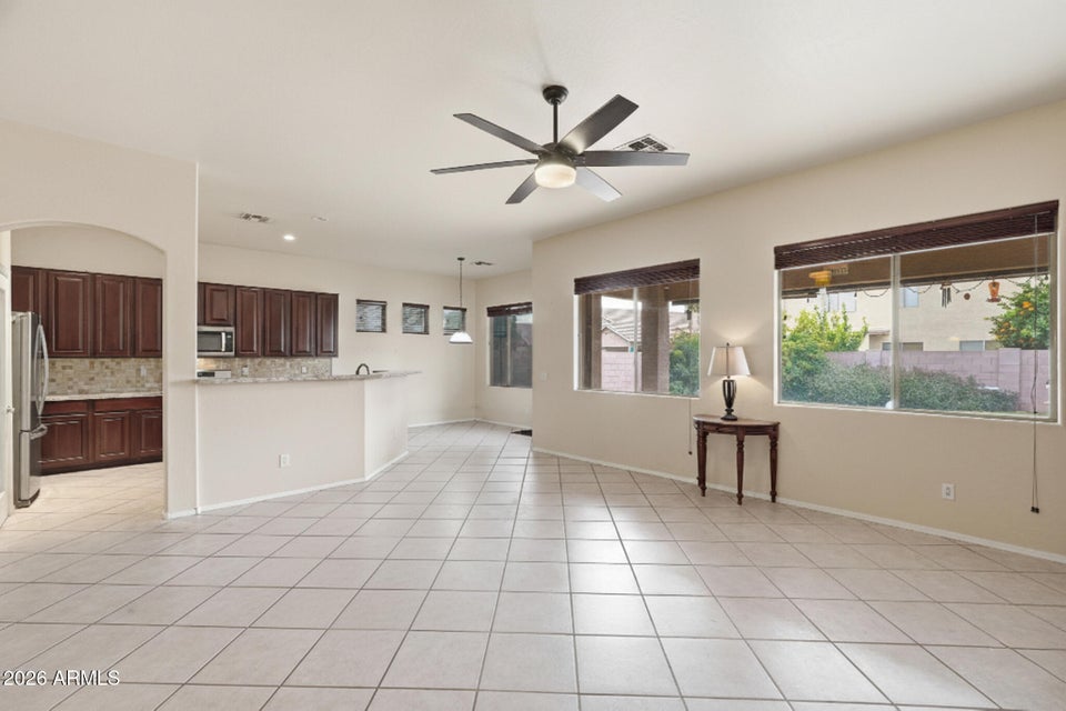 Chandler, Arizona, 85249, United States, 3 Bedrooms Bedrooms, ,2 BathroomsBathrooms,Residential,For Sale,2014017