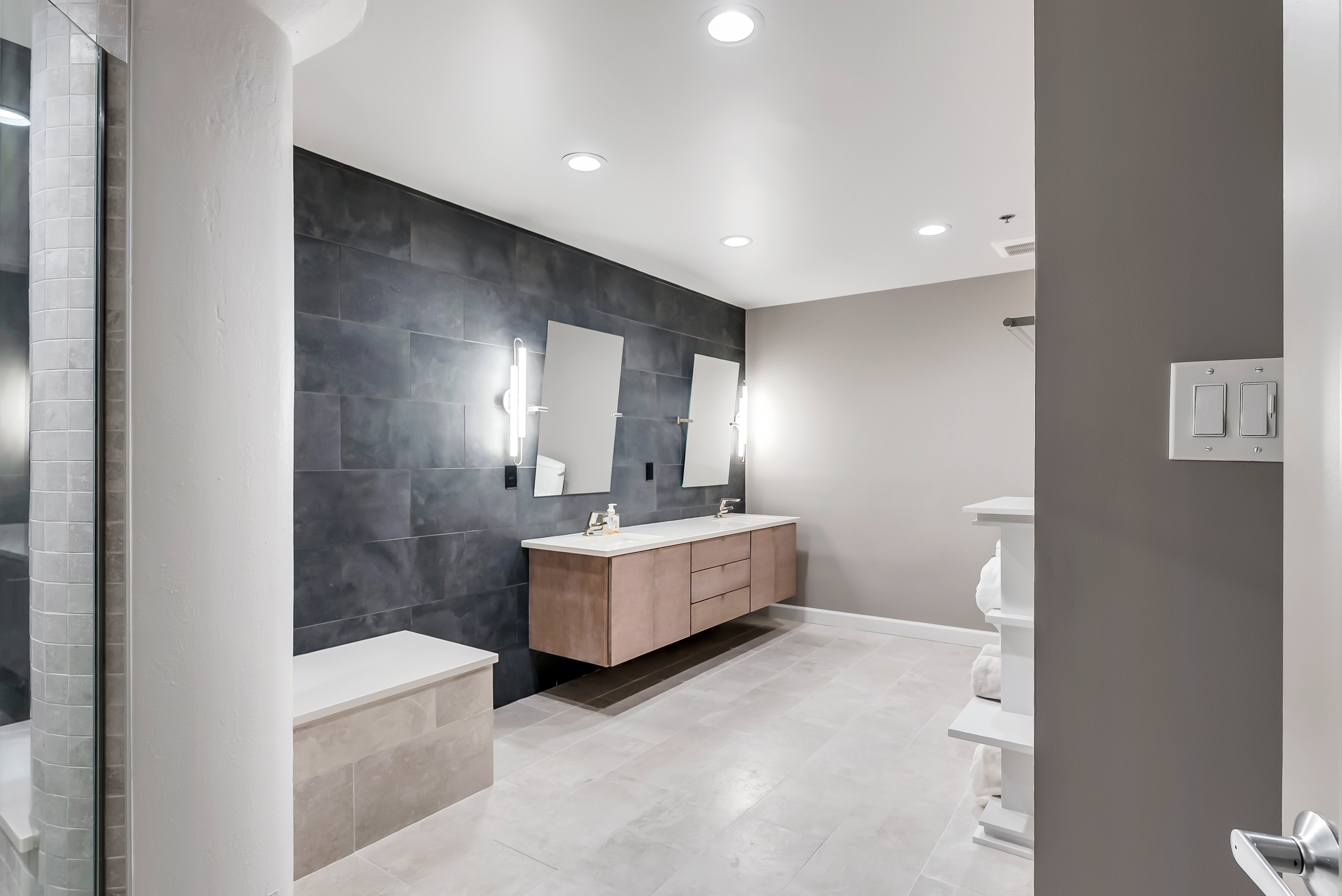  Experience sophisticated urban living at the Maison Lofts - 物件實景