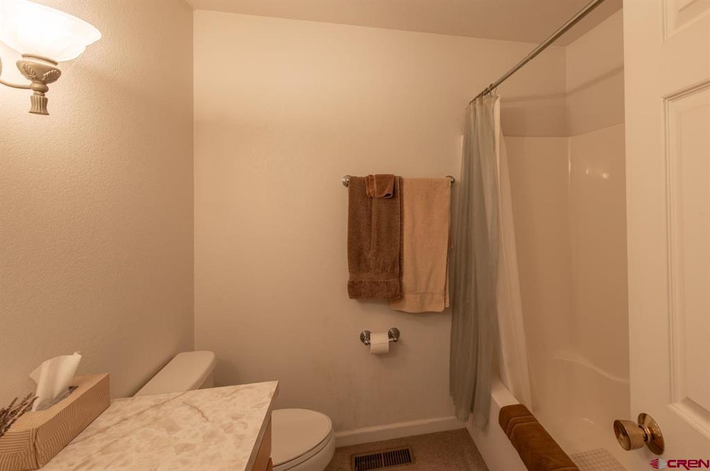 Montrose, Colorado, 81403, United States, 3 Bedrooms Bedrooms, ,2 BathroomsBathrooms,Residential,For Sale,1982789