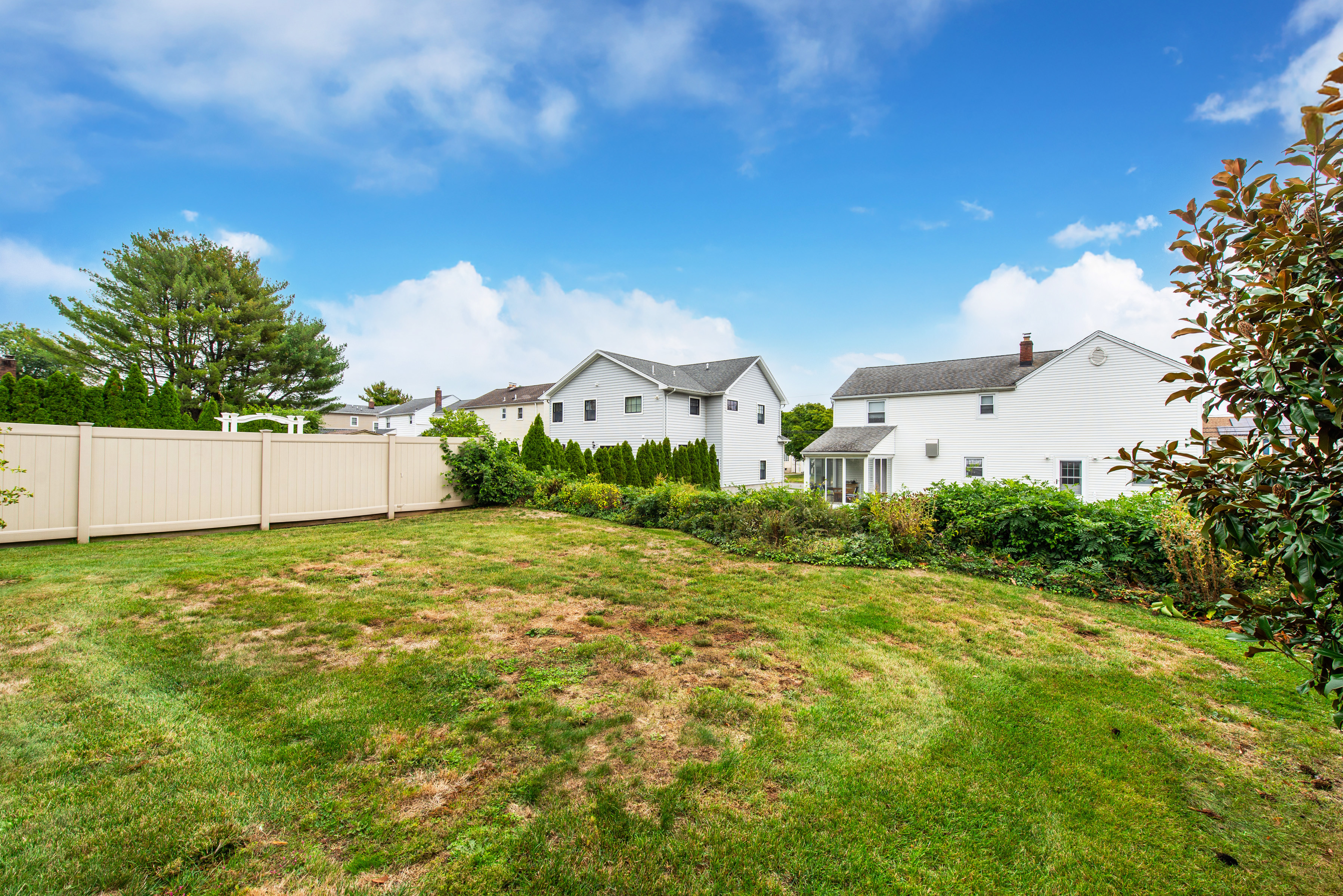 Nutley, New Jersey, 07110, United States, 3 Bedrooms Bedrooms, ,2 BathroomsBathrooms,Residential,For Sale,1977150