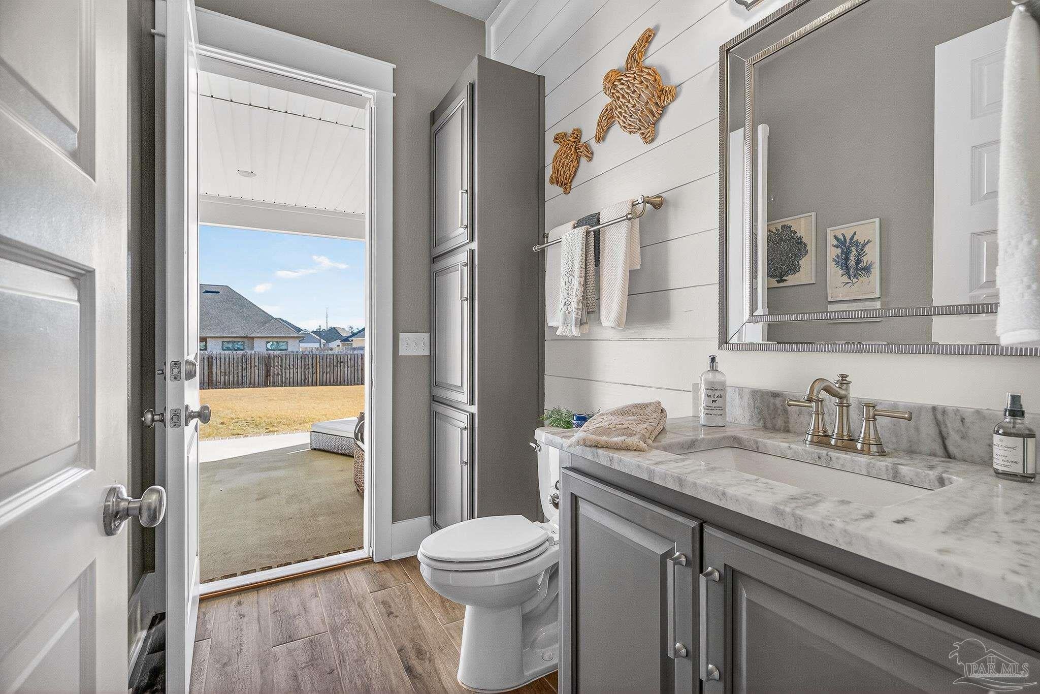 Cantonment, Florida, 32533, United States, 4 Bedrooms Bedrooms, ,4 BathroomsBathrooms,Residential,For Sale,2015044