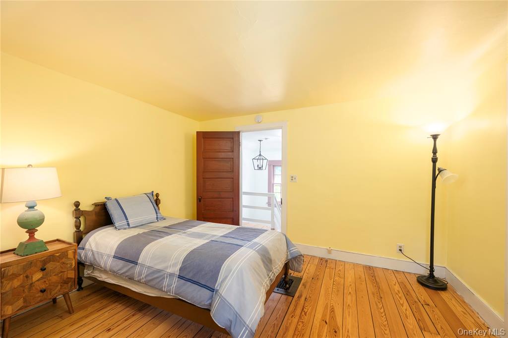Poughkeepsie, New York, 12601, United States, 4 Bedrooms Bedrooms, ,4 BathroomsBathrooms,Residential,For Sale,2048536