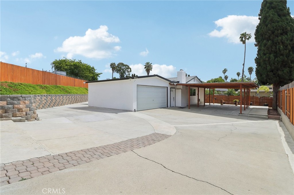 Oceanside, California, 92056, United States, 3 Bedrooms Bedrooms, ,2 BathroomsBathrooms,Residential,For Sale,2031943