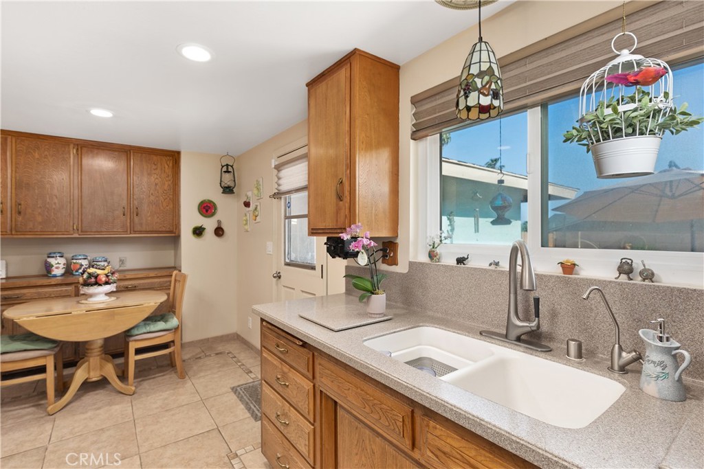 Highland, California, 92346, United States, 3 Bedrooms Bedrooms, ,2 BathroomsBathrooms,Residential,For Sale,1994839