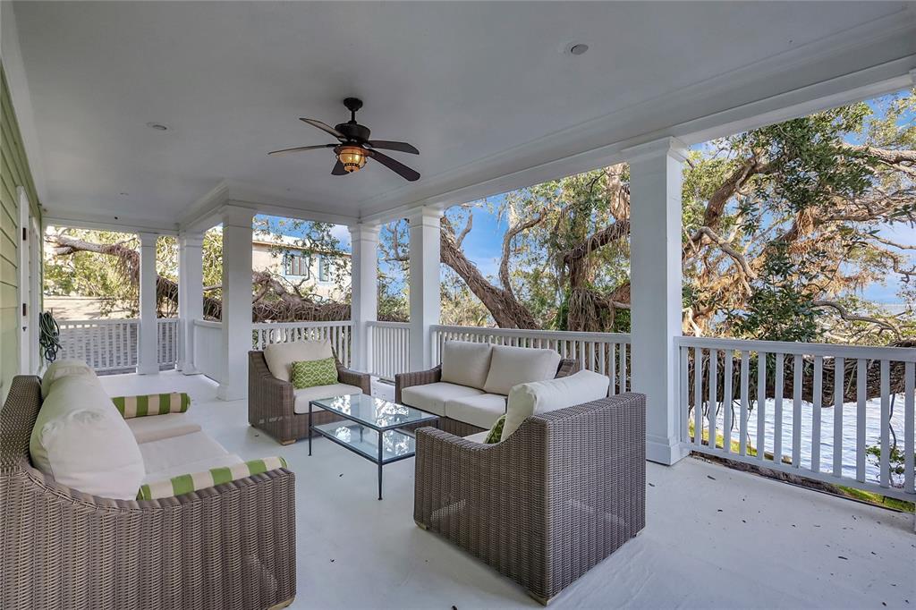 Tampa, Florida, 33611, United States, 5 Bedrooms Bedrooms, ,7 BathroomsBathrooms,Residential,For Sale,1988340