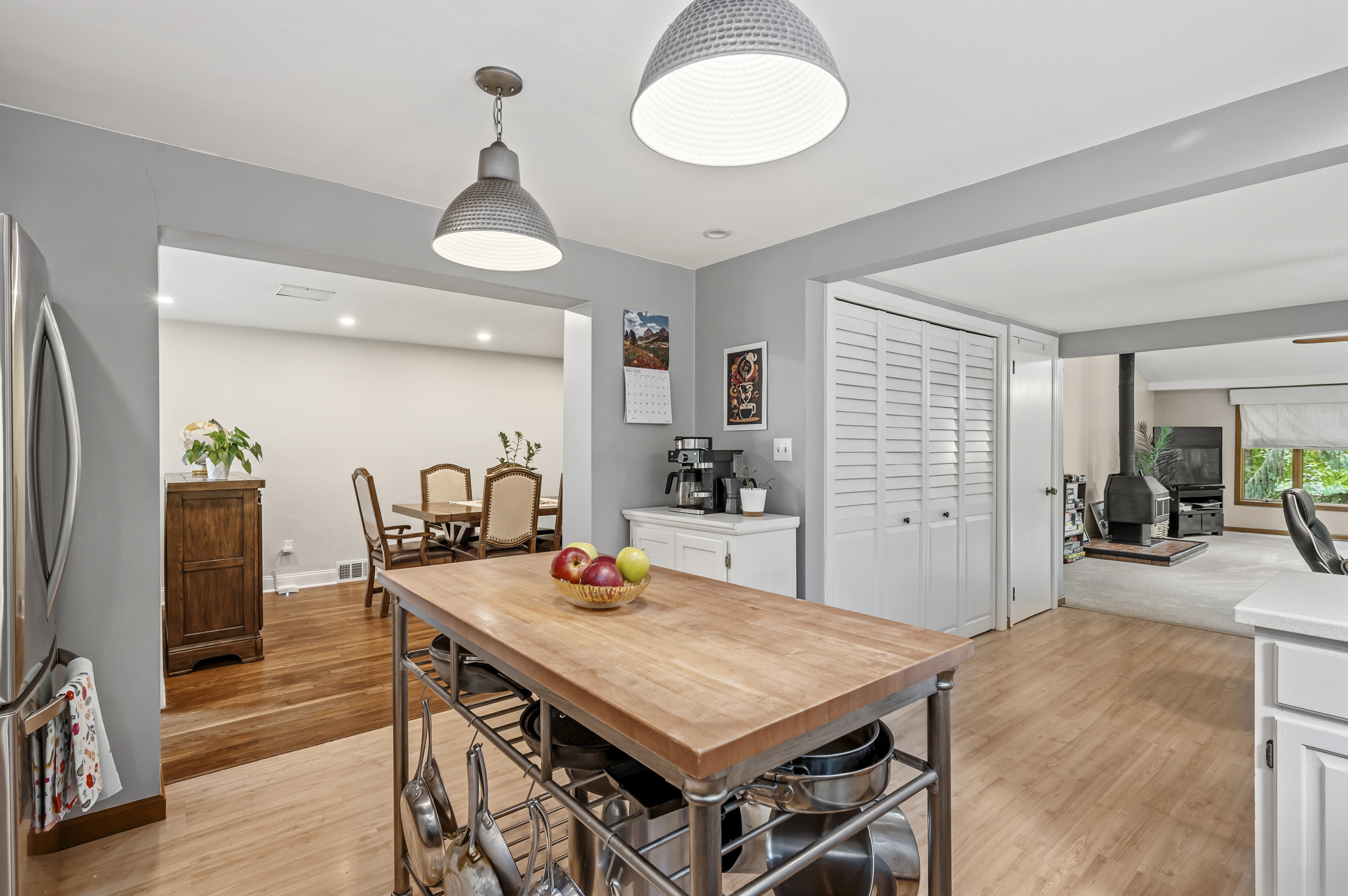  203 Rockingham Road, Pittsburgh, PA 15238 - 物件實景