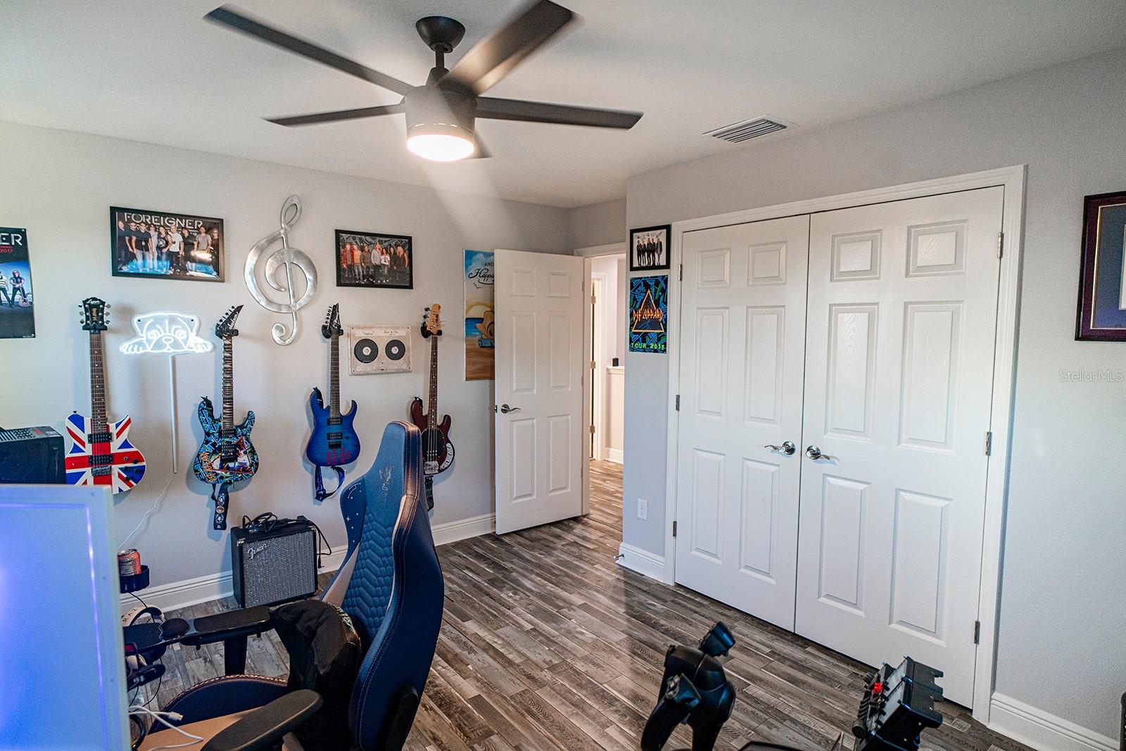 LAND O LAKES, Florida, 34637, United States, 5 Bedrooms Bedrooms, ,4 BathroomsBathrooms,Residential,For Sale,1759399