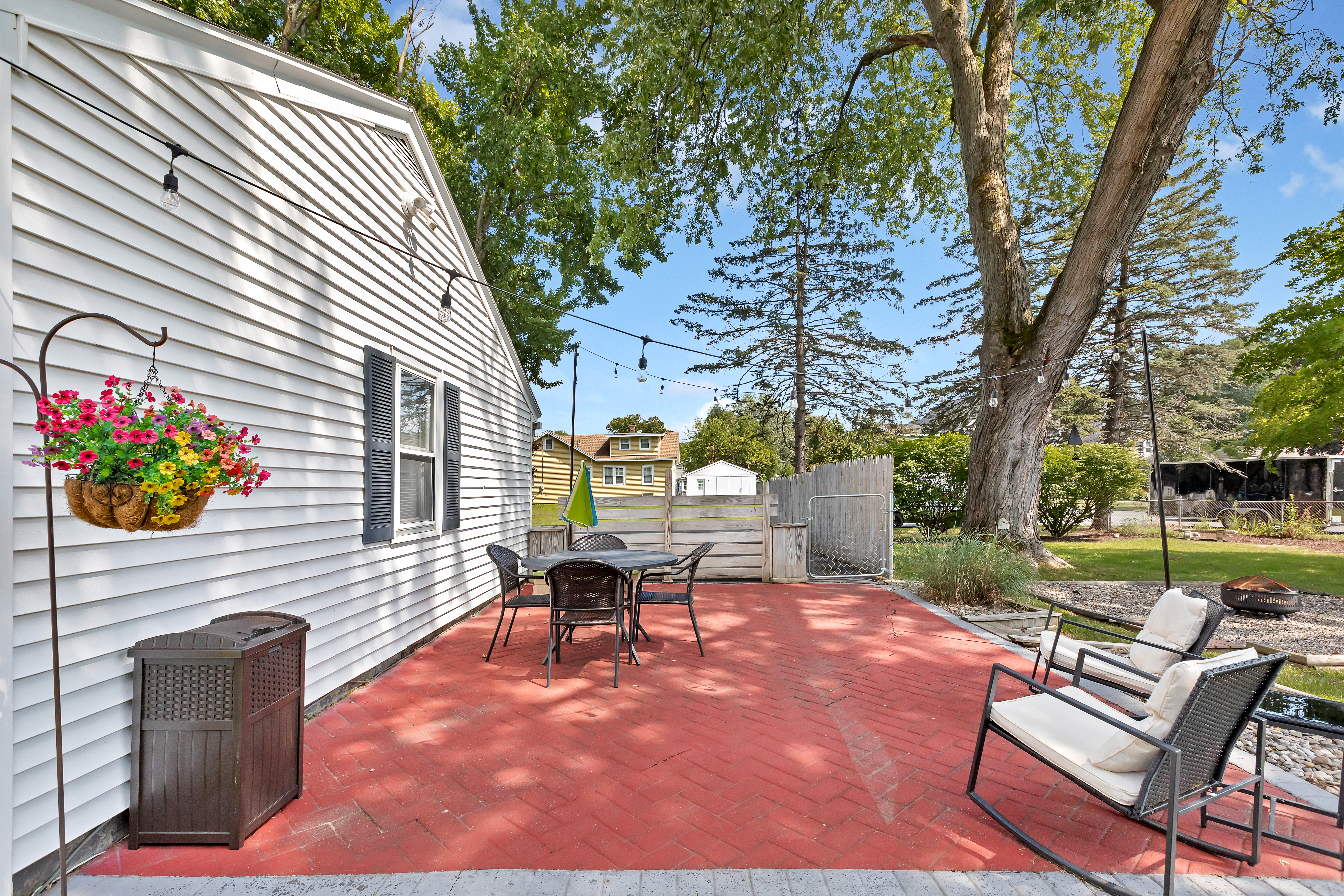  136 Kenwood Avenue, Bethlehem, NY, 12054 - 物件實景