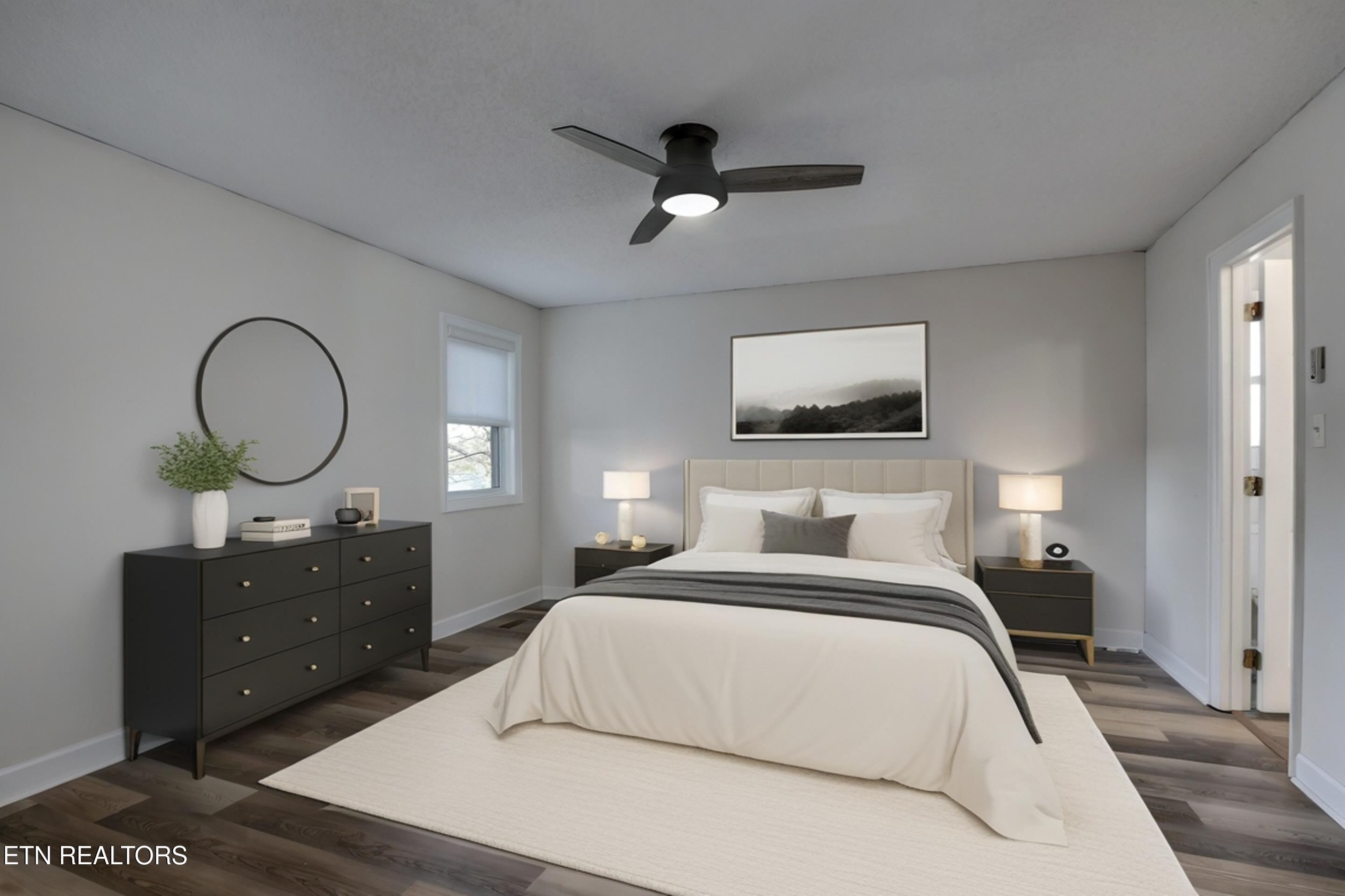 Kingston, Tennessee, 37763, United States, 4 Bedrooms Bedrooms, ,4 BathroomsBathrooms,Residential,For Sale,2011823