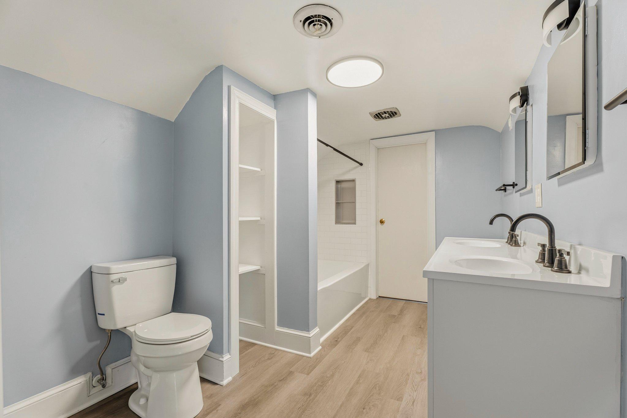  425 W 15th Street, Front Royal, VA, 22630 - 物件實景