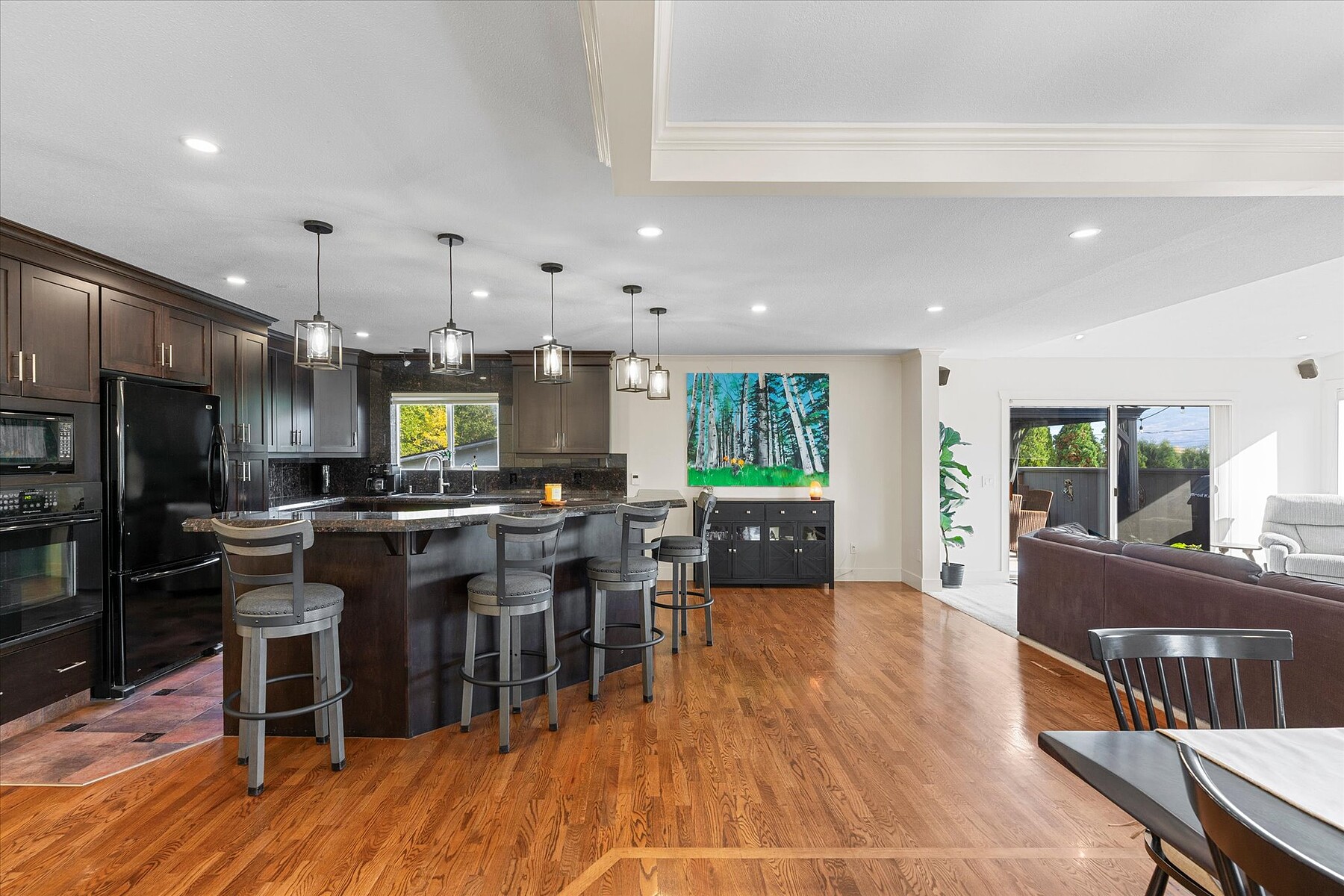  Flexible Okanagan Living - 物件實景