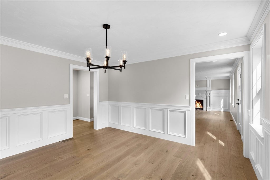Lakeville, Massachusetts, 02347, United States, 3 Bedrooms Bedrooms, ,3 BathroomsBathrooms,Residential,For Sale,1943021