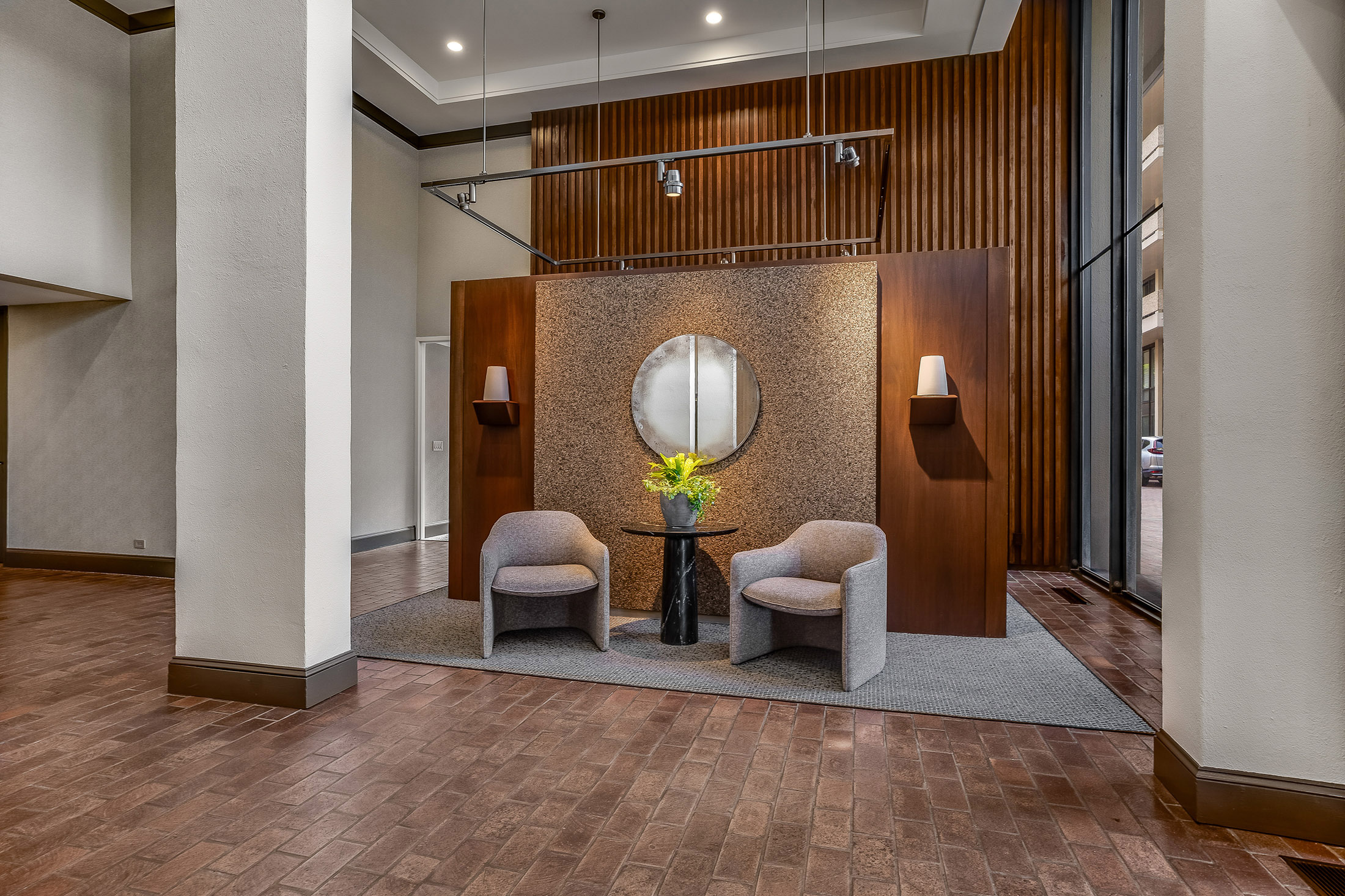  Easy Living at Plaza Towers - 物件實景