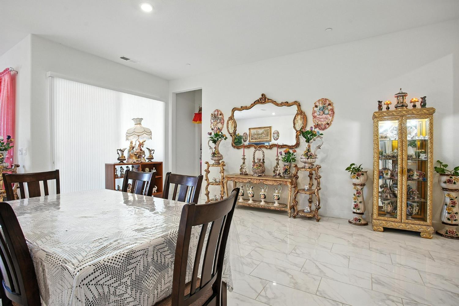 Sacramento, California, 95835, United States, 3 Bedrooms Bedrooms, ,2 BathroomsBathrooms,Residential,For Sale,1972614