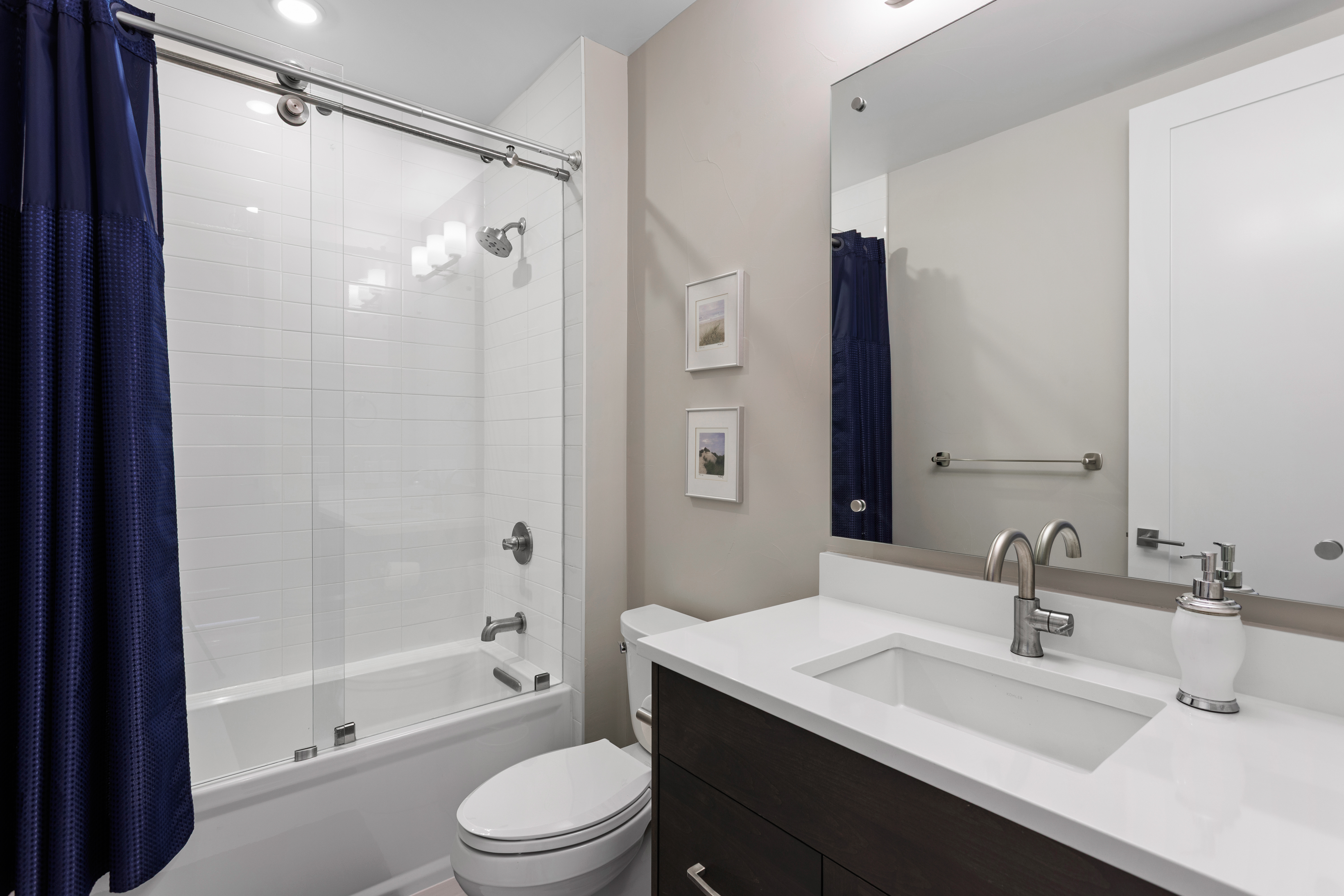  Spectacular Modern Ranch - 物件實景