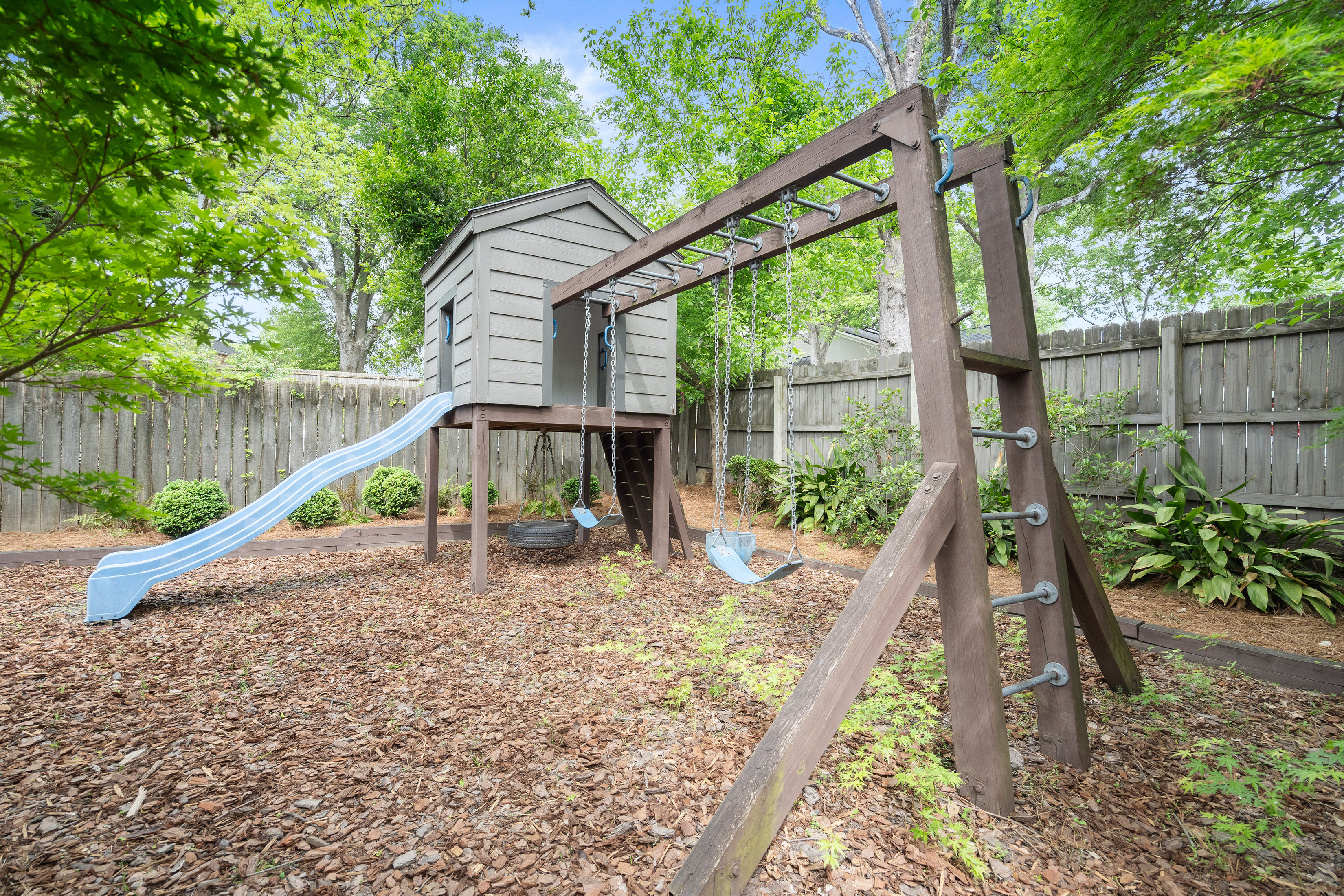  Charming Renovated 1935 Cottage in the Sought-After Underwood Hills Neighborhood - 物件實景