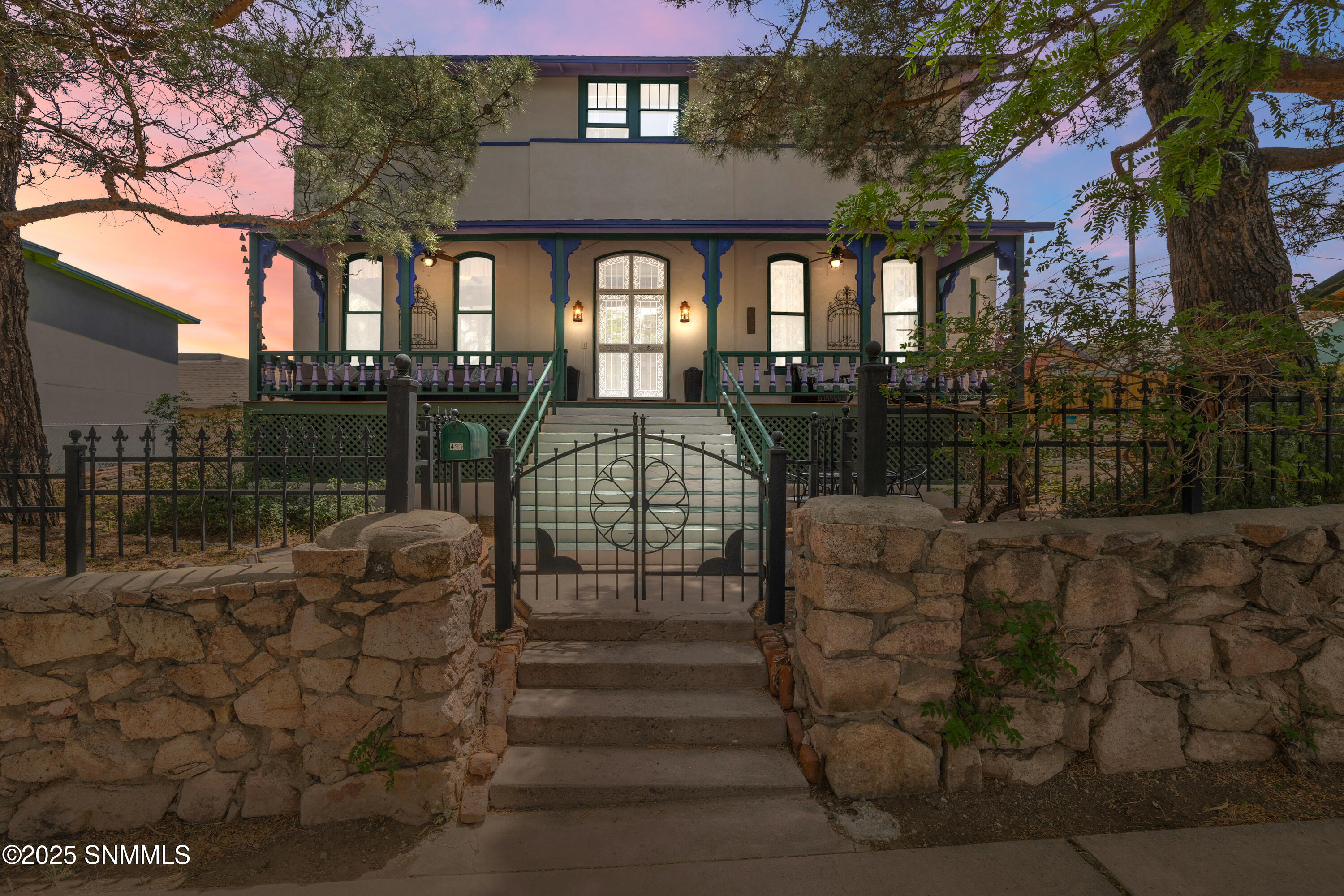 Silver City, New Mexico, 88061, United States, 5 Bedrooms Bedrooms, ,6 BathroomsBathrooms,Residential,For Sale,1986302