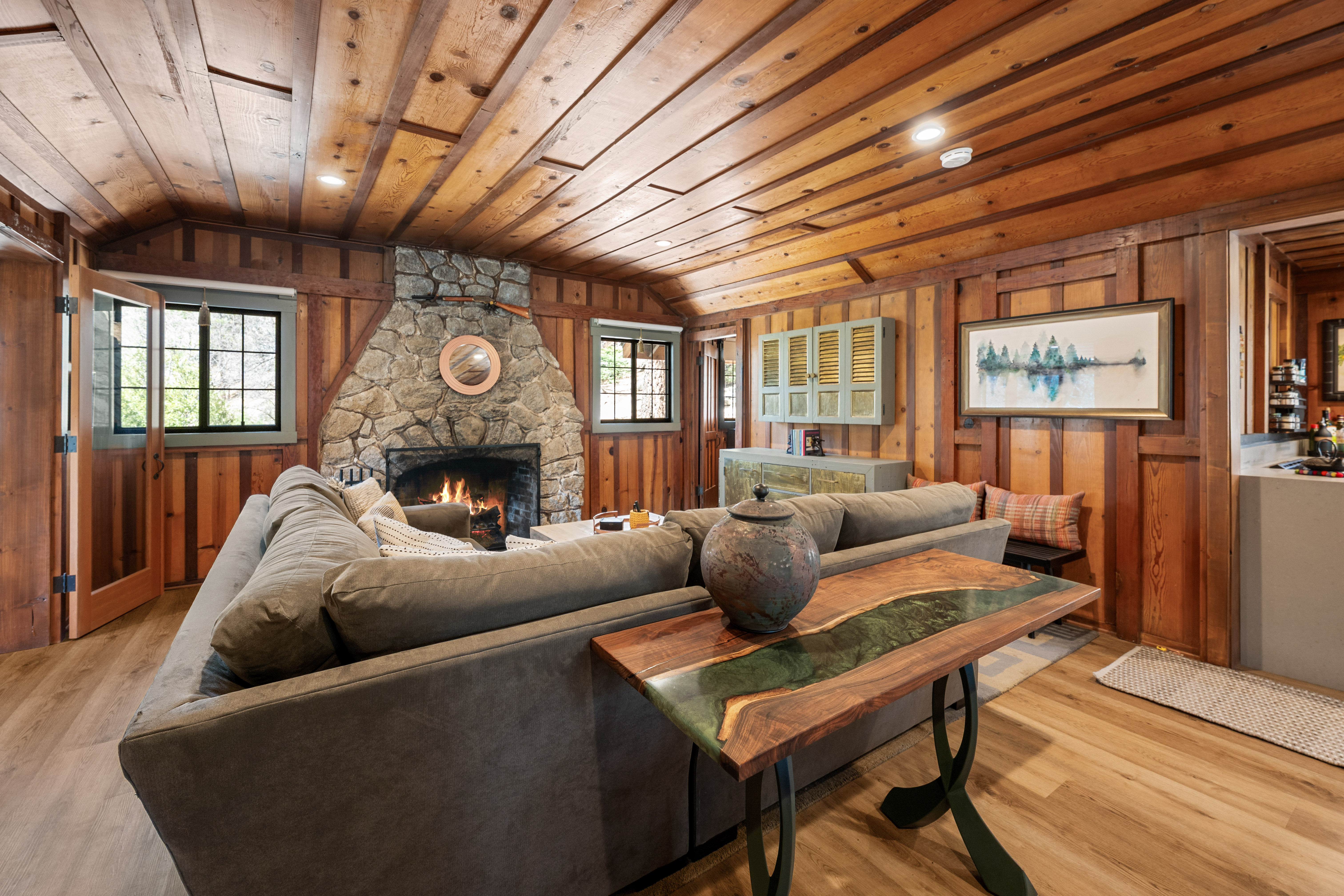  260 Nolan Trail, Fawnskin, CA 92333 - 物件實景