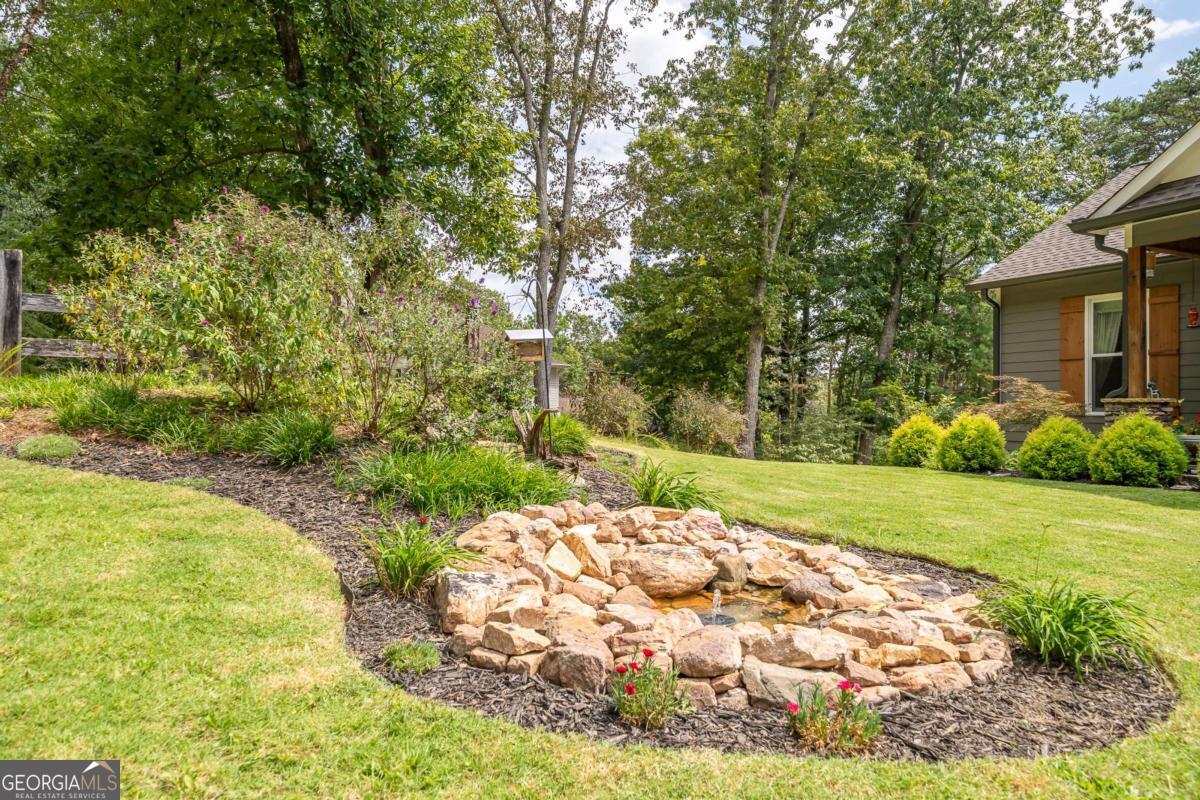 Talking Rock, Georgia, 30175, United States, 3 Bedrooms Bedrooms, ,2 BathroomsBathrooms,Residential,For Sale,1972070