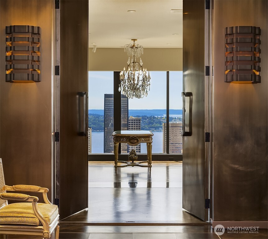 Seattle, Washington, 98104, United States, 4 Bedrooms Bedrooms, ,6 BathroomsBathrooms,Residential,For Sale,1731760