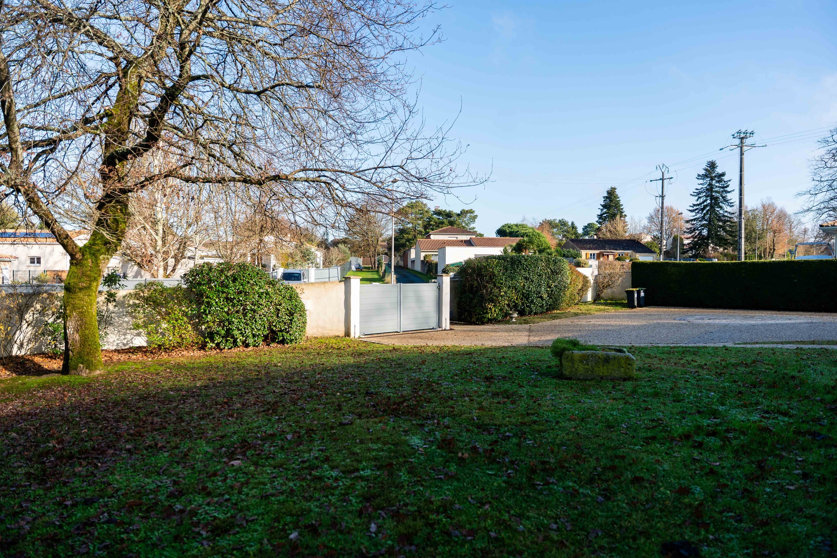  RECENT VILLA WITH SWIMMING POOL CLOSE TO BREUILLET TOWN CENTRE - 物件實景