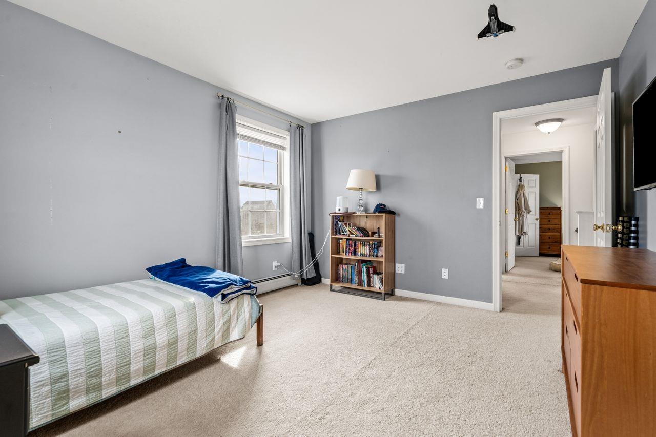 Epping, New Hampshire, 03042, United States, 3 Bedrooms Bedrooms, ,2 BathroomsBathrooms,Residential,For Sale,1862323