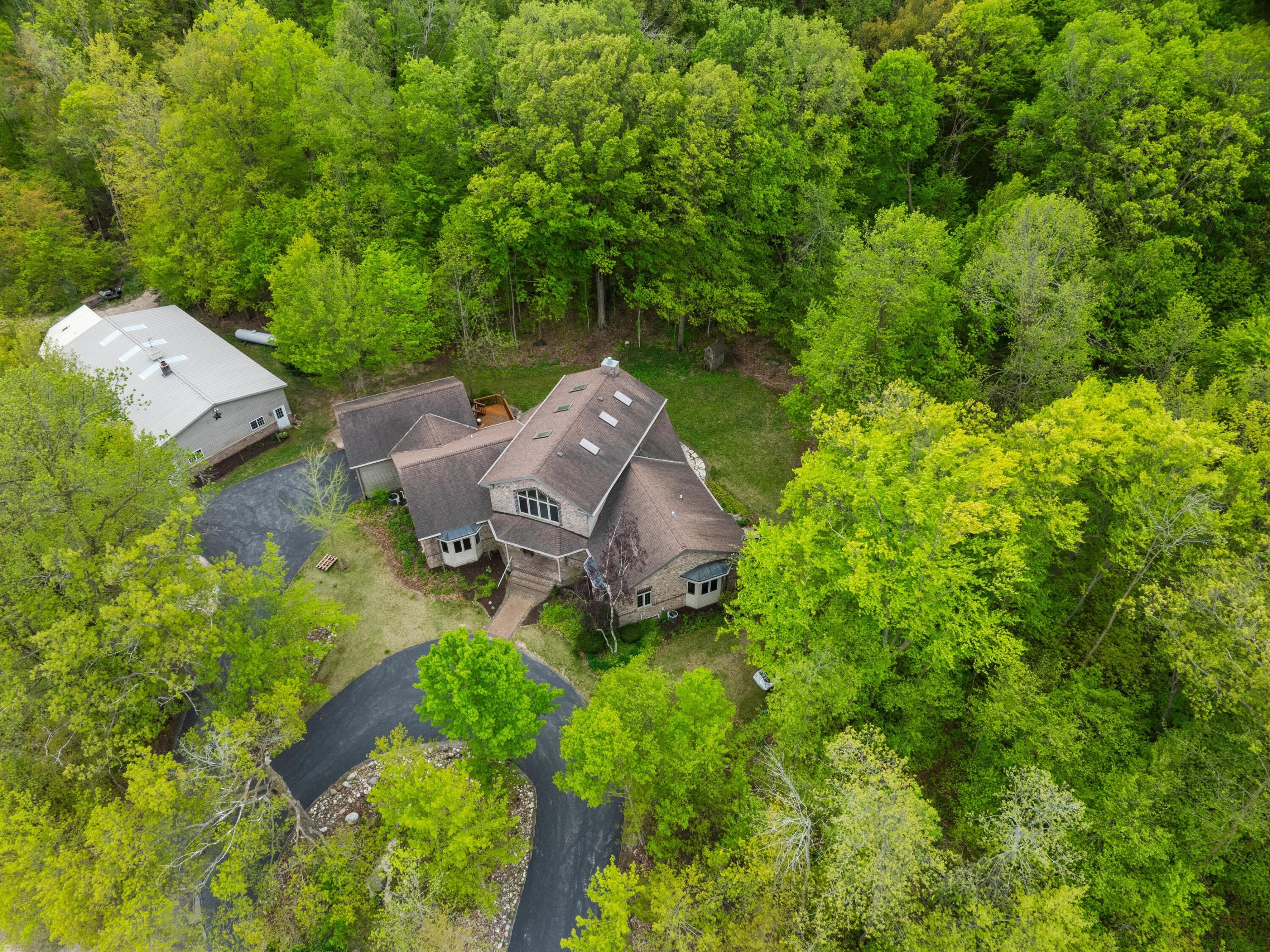 Eaton, Wisconsin, 54245, United States, 3 Bedrooms Bedrooms, ,4 BathroomsBathrooms,Residential,For Sale,1926569
