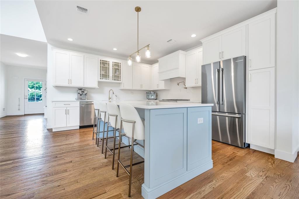 East Moriches, New York, 11940, United States, 4 Bedrooms Bedrooms, ,3 BathroomsBathrooms,Residential,For Sale,1901404