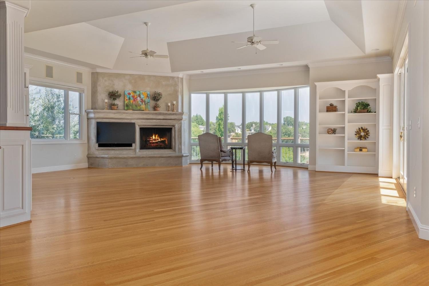 Angels Camp, California, 95222, United States, 5 Bedrooms Bedrooms, ,5 BathroomsBathrooms,Residential,For Sale,1979425