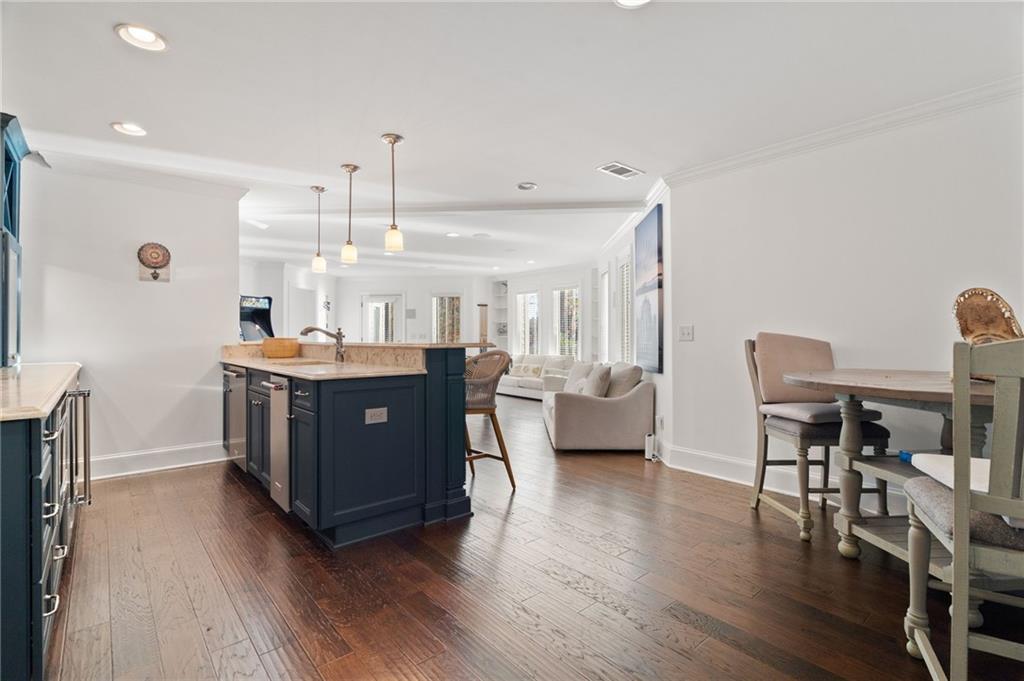 Big Canoe, Georgia, 30143, United States, 5 Bedrooms Bedrooms, ,6 BathroomsBathrooms,Residential,For Sale,1996415