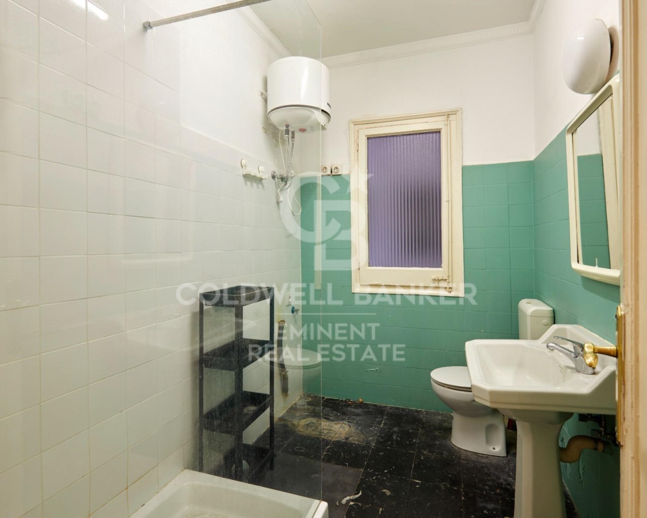Barcelona, Catalonia, ES, 5 Bedrooms Bedrooms, ,2 BathroomsBathrooms,Residential,For Sale,1784996