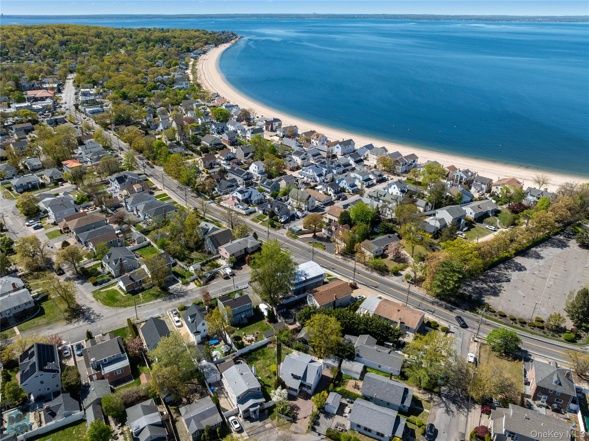  17 June Avenue, Bayville, NY, 11709 - 物件實景