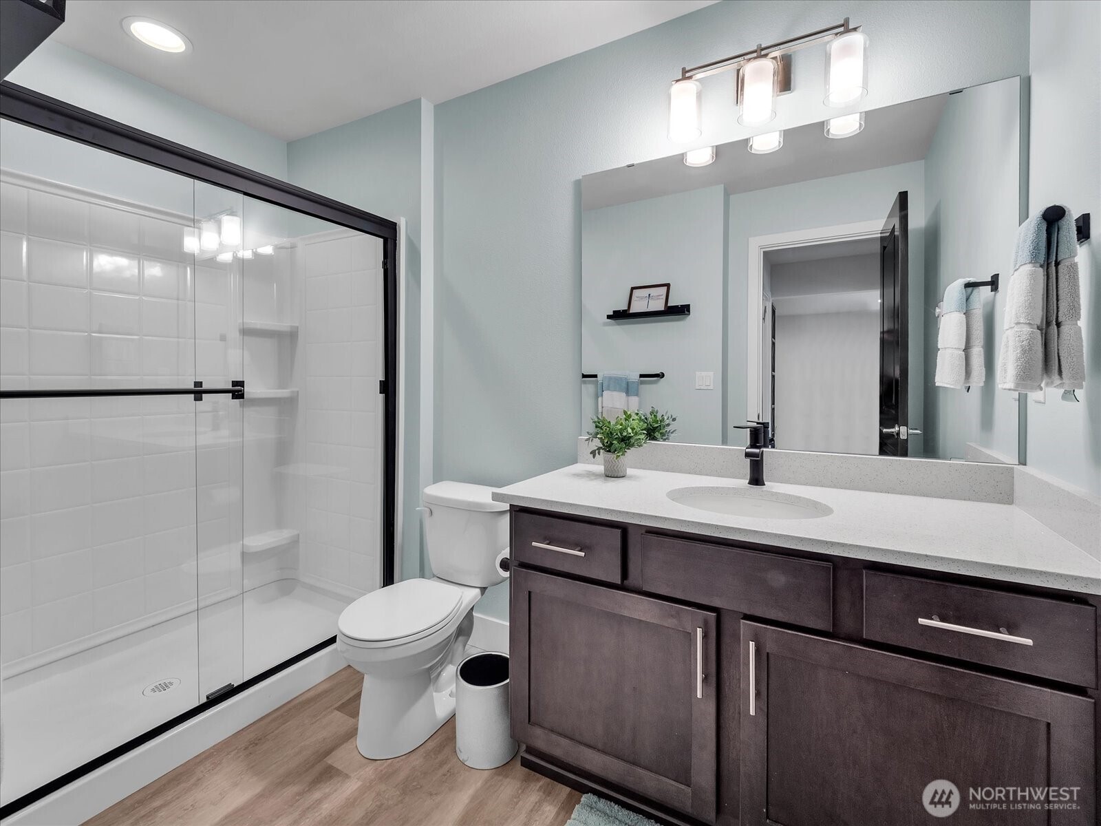 Lake Stevens, Washington, 98258, United States, 4 Bedrooms Bedrooms, ,4 BathroomsBathrooms,Residential,For Sale,1883070