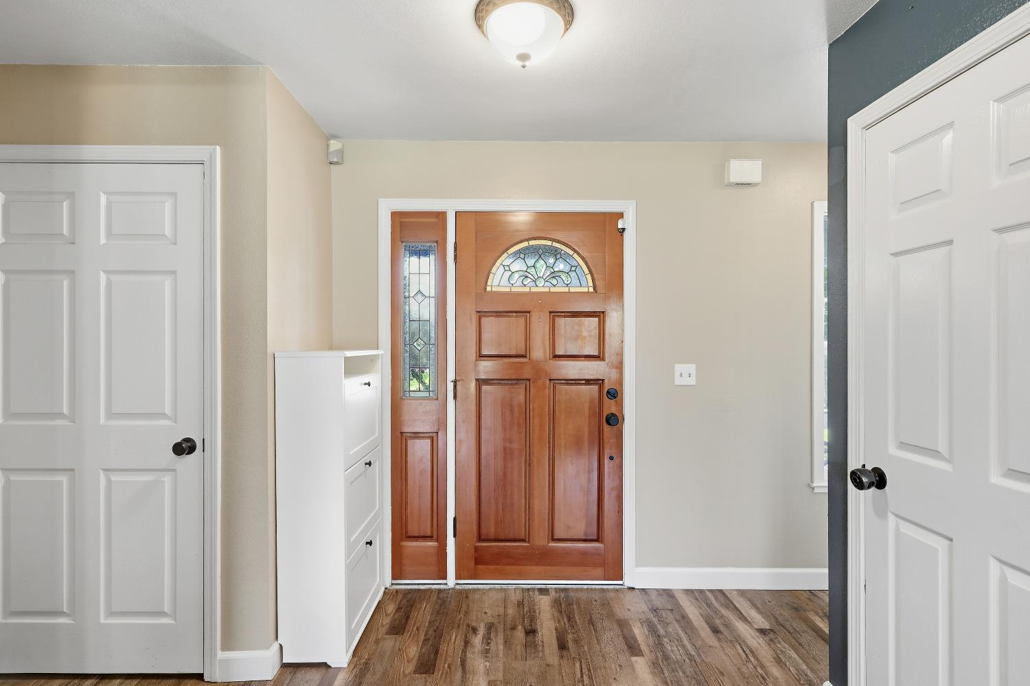 Le Grand, California, 95333, United States, 4 Bedrooms Bedrooms, ,3 BathroomsBathrooms,Residential,For Sale,1977955