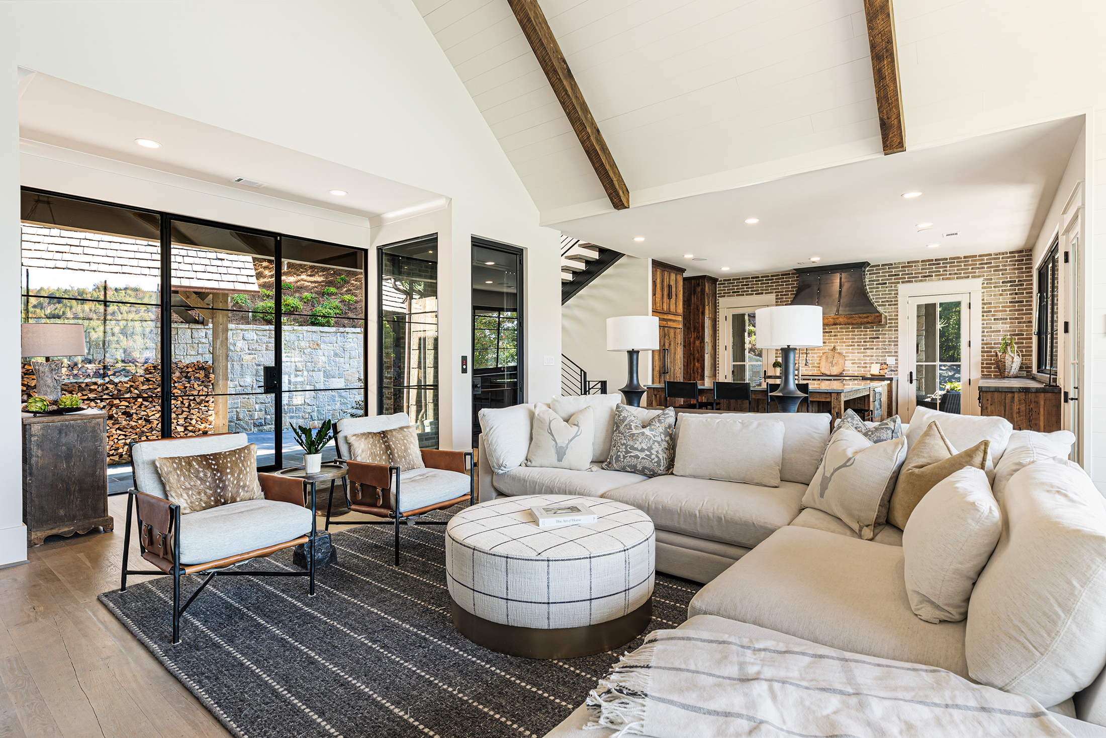  Breathtaking Lake Burton Views from an Exceptional Custom Lakehouse - 物件實景