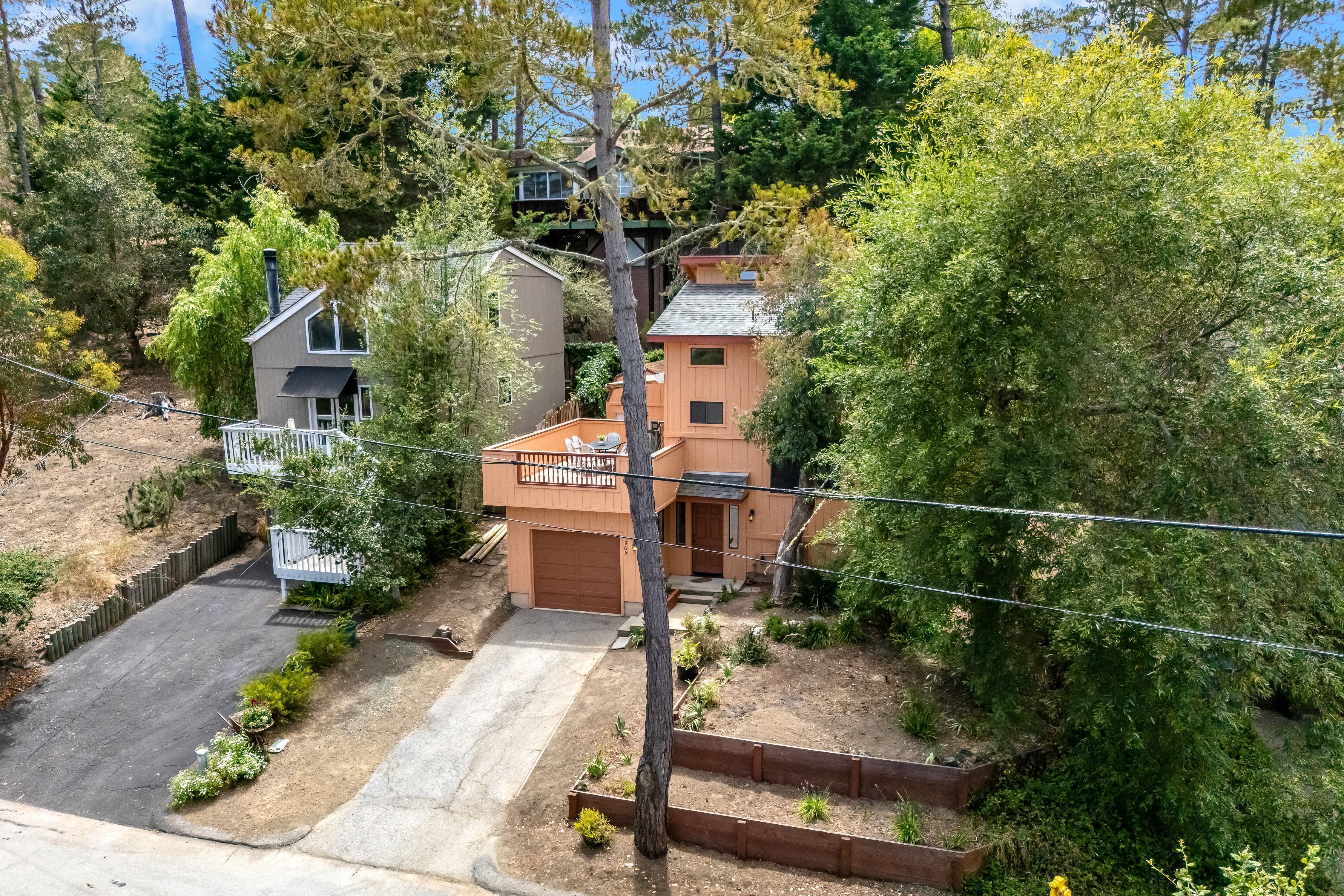  Inviting Lodge Hill Residence Embracing Light, Views, and Nature - 物件實景