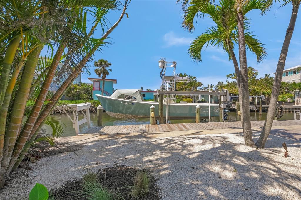 Holmes Beach, Florida, 34217, United States, 5 Bedrooms Bedrooms, ,5 BathroomsBathrooms,Residential,For Sale,1770392