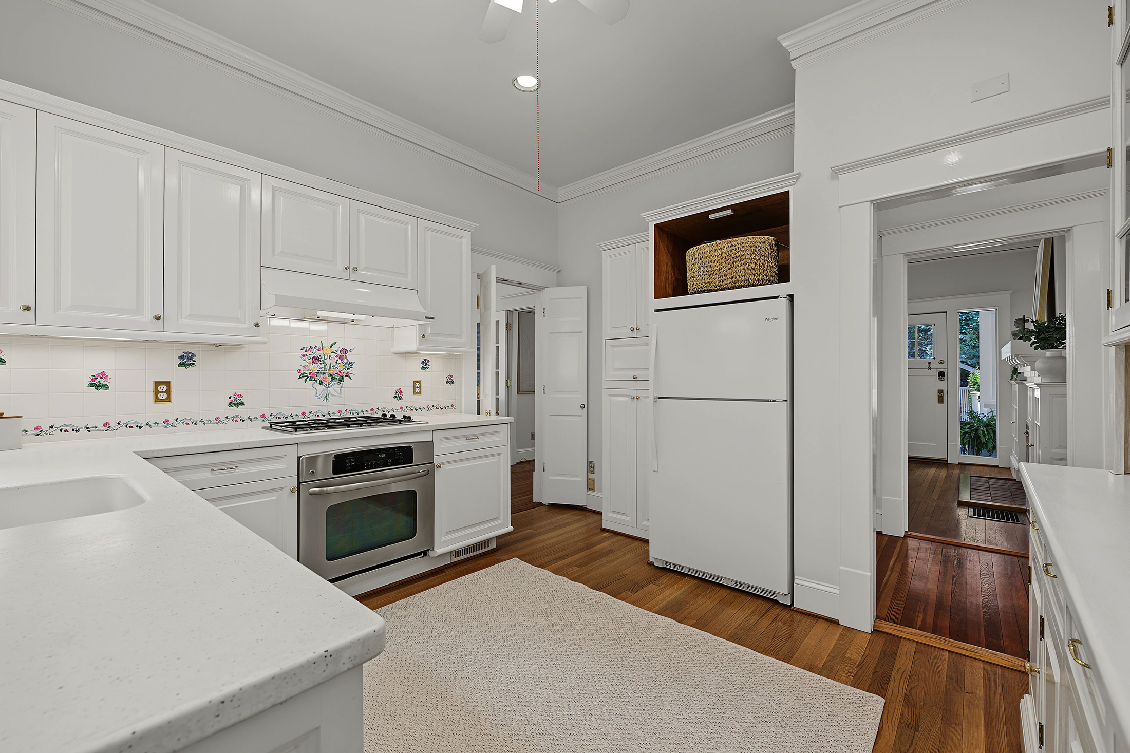 Enchanting 1920s Craftsman in an Ideal Virginia Highlands Location - 物件實景