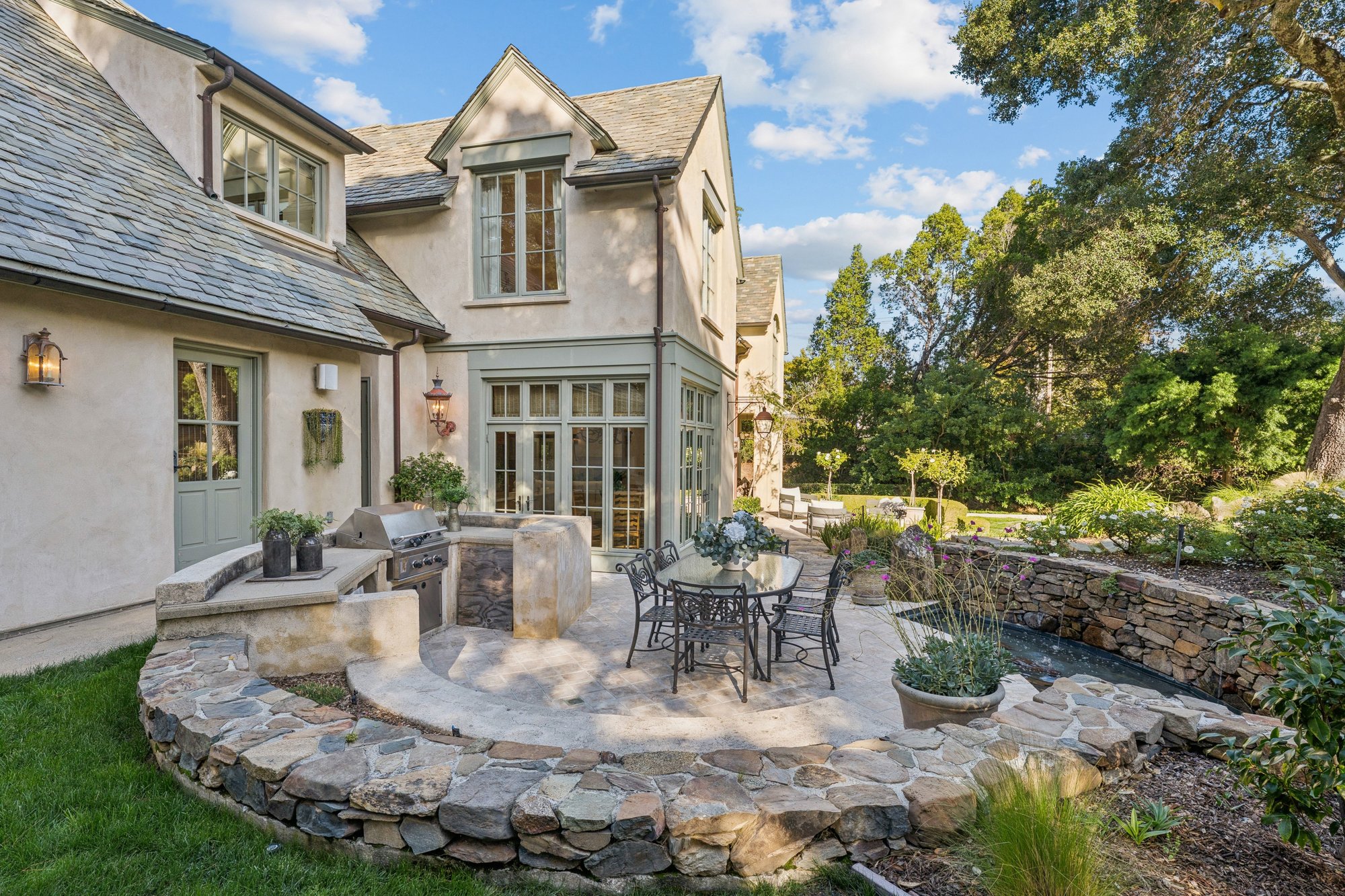  Timeless Elegance in Lower Hillsborough - 物件實景