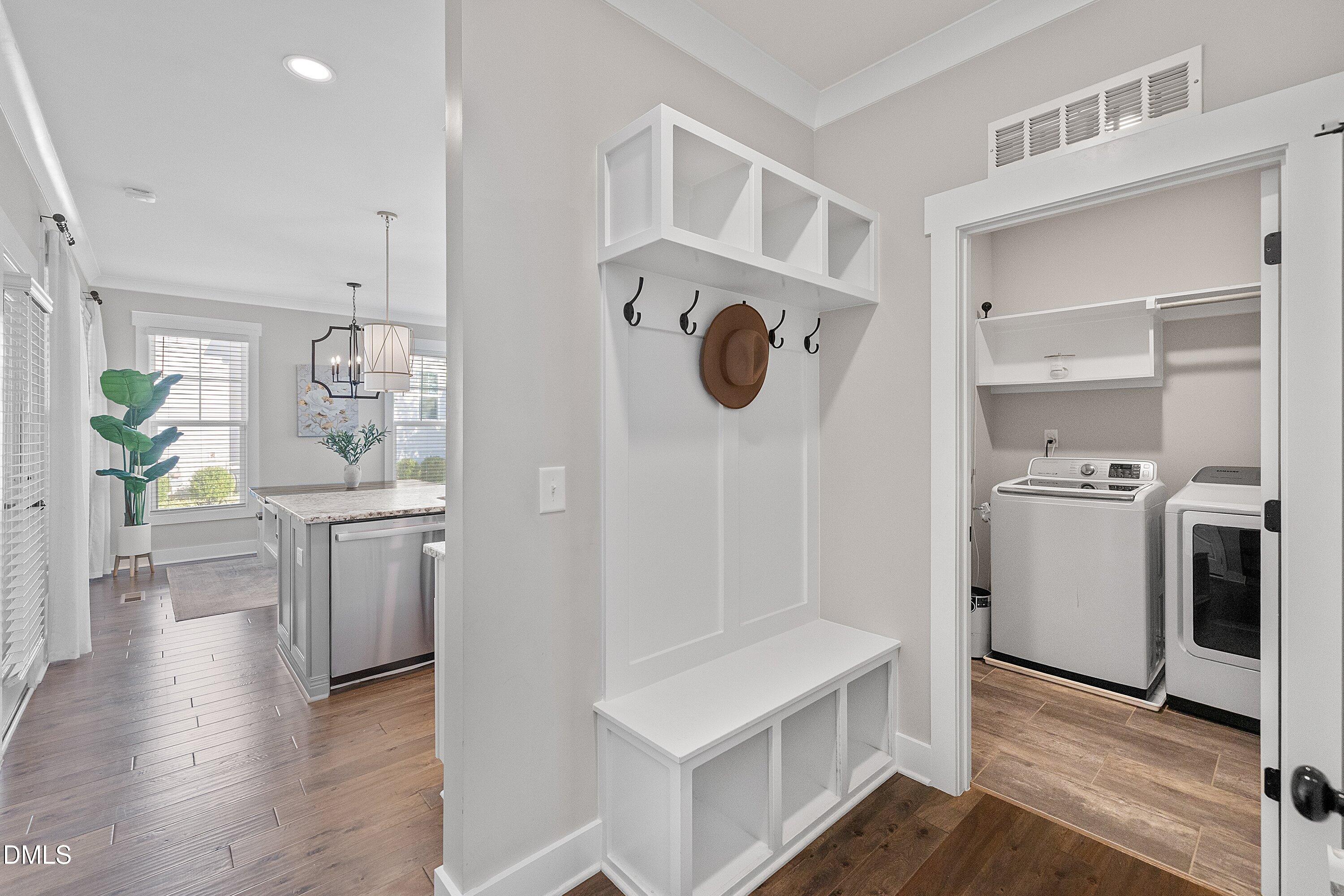 Youngsville, North Carolina, 27596, United States, 3 Bedrooms Bedrooms, ,3 BathroomsBathrooms,Residential,For Sale,1977975