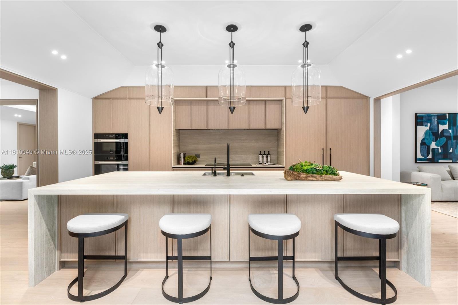 Miami, Florida, 33133, United States, 6 Bedrooms Bedrooms, ,8 BathroomsBathrooms,Residential,For Sale,1829232