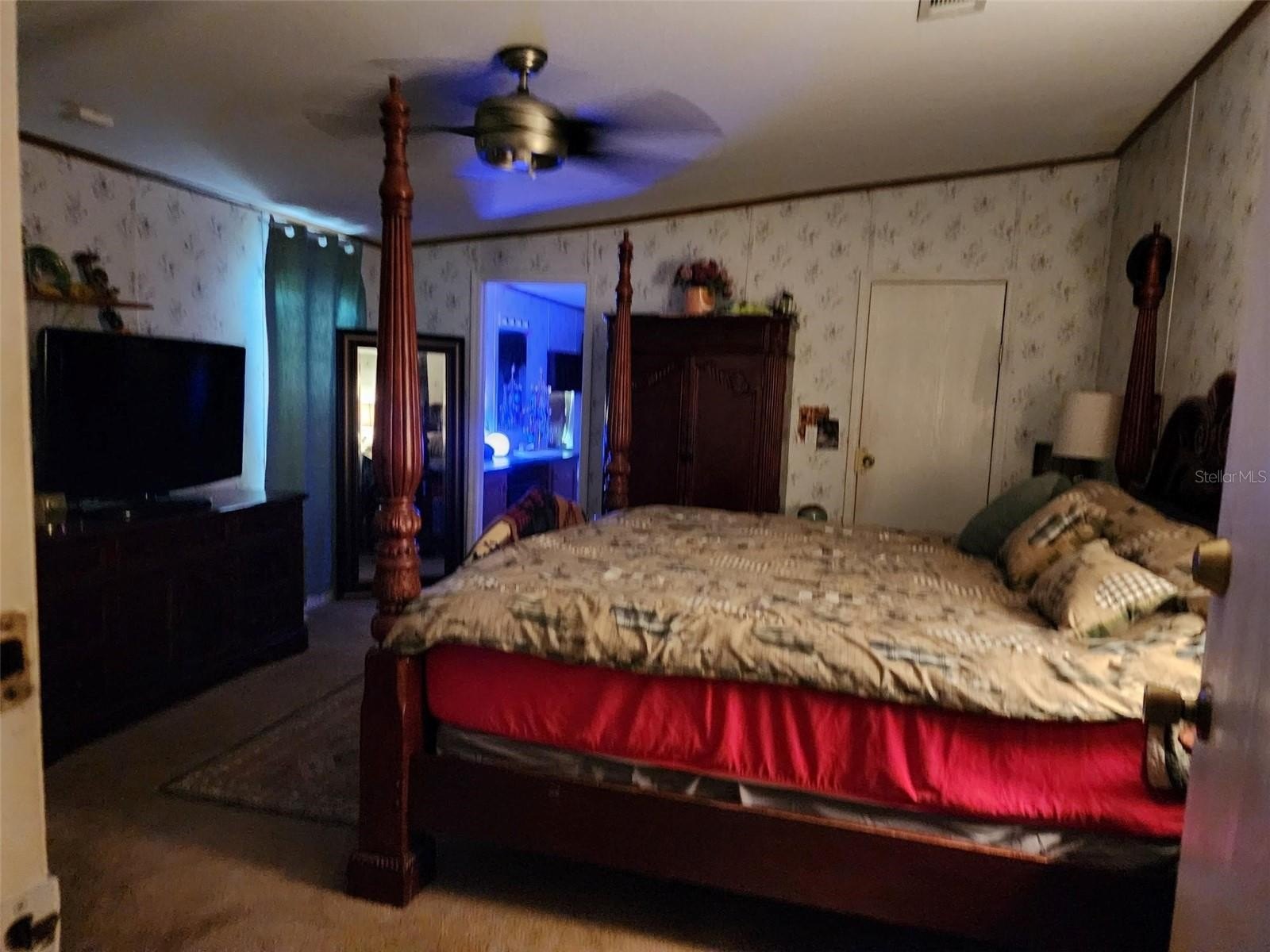 KATHLEEN, Florida, 33849, United States, 4 Bedrooms Bedrooms, ,3 BathroomsBathrooms,Residential,For Sale,1935100