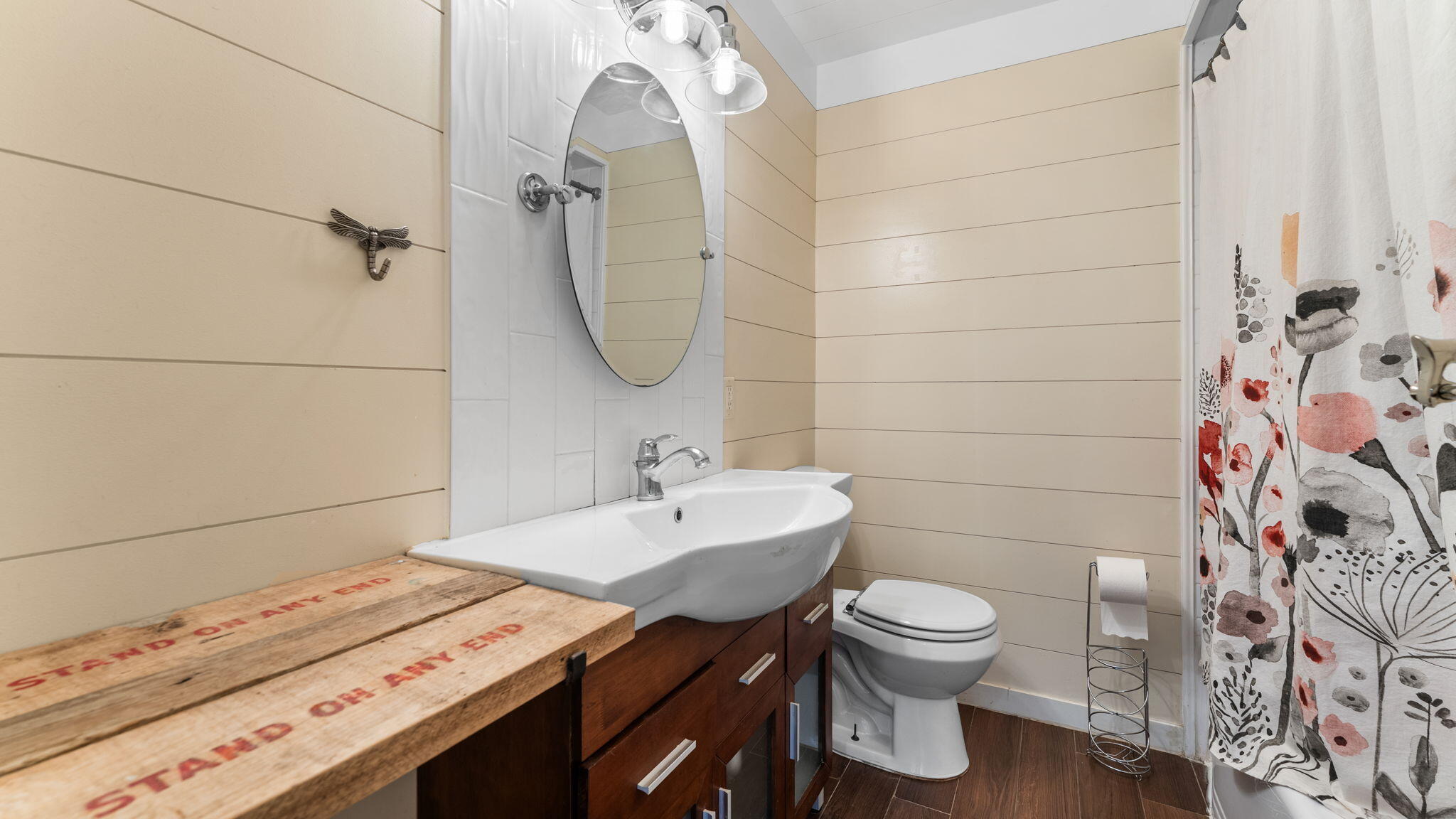 Ann Arbor, Michigan, 48103, United States, 3 Bedrooms Bedrooms, ,2 BathroomsBathrooms,Residential,For Sale,1937160