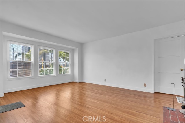 Hawthorne, California, 90250, United States, 3 Bedrooms Bedrooms, ,1 BathroomBathrooms,Residential,For Sale,1792090