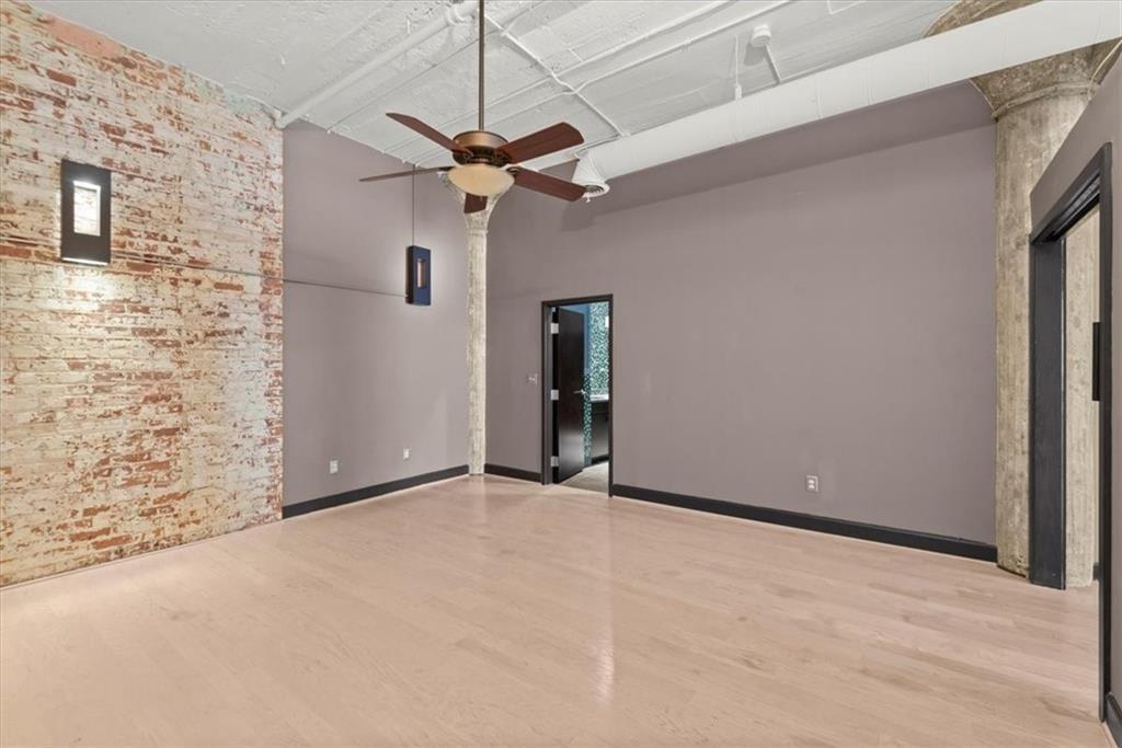 Atlanta, Georgia, 30313, United States, 2 Bedrooms Bedrooms, ,2 BathroomsBathrooms,Residential,For Sale,2001199