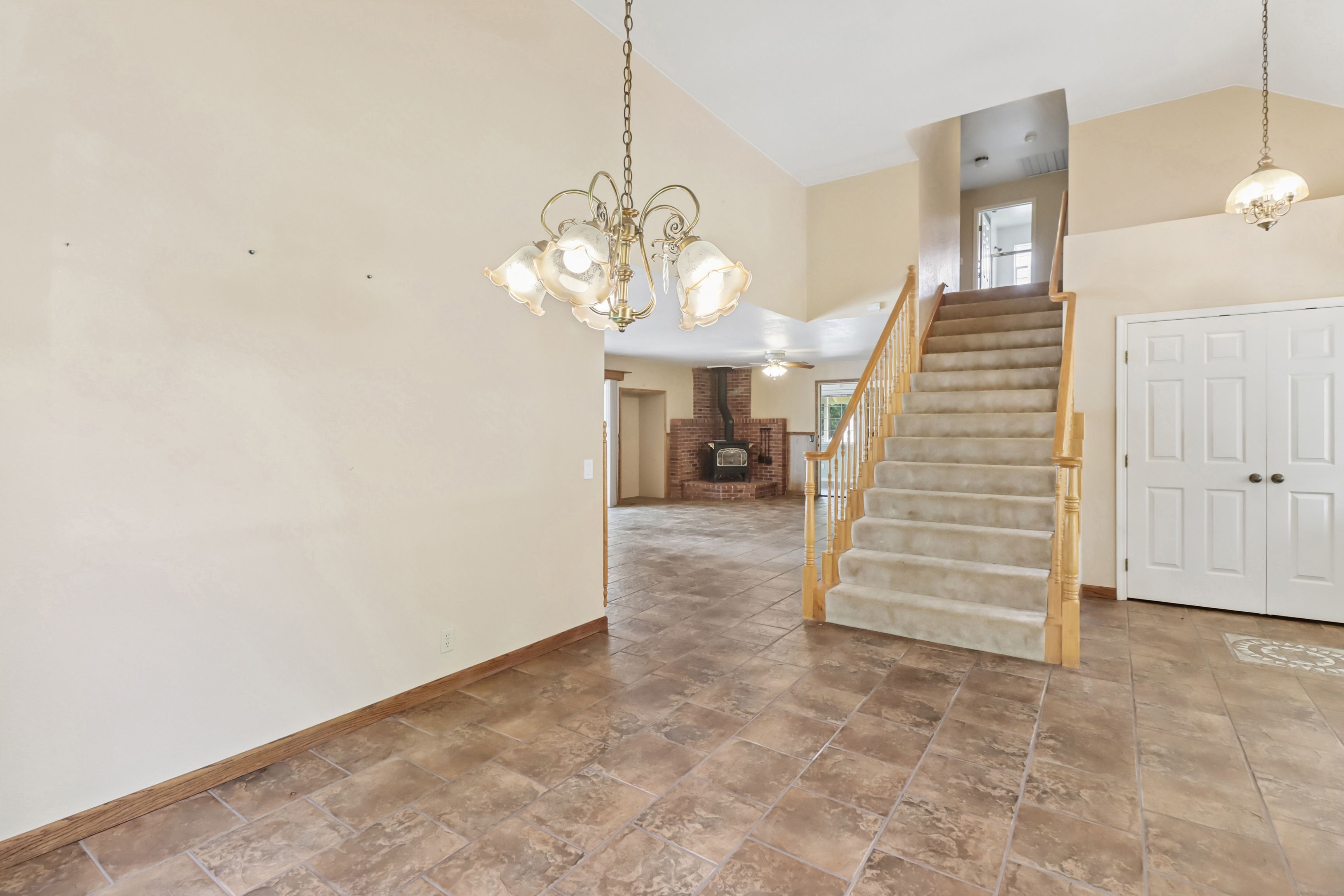  147 Rebecca Way, Folsom, CA 95630 - 物件實景