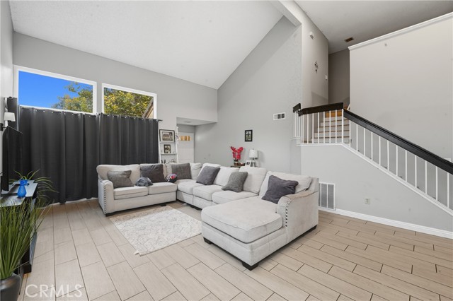 Moreno Valley, California, 92557, United States, 4 Bedrooms Bedrooms, ,3 BathroomsBathrooms,Residential,For Sale,1978485