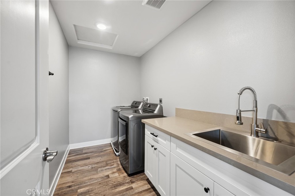 Yucaipa, California, 92399, United States, 4 Bedrooms Bedrooms, ,4 BathroomsBathrooms,Residential,For Sale,1847637