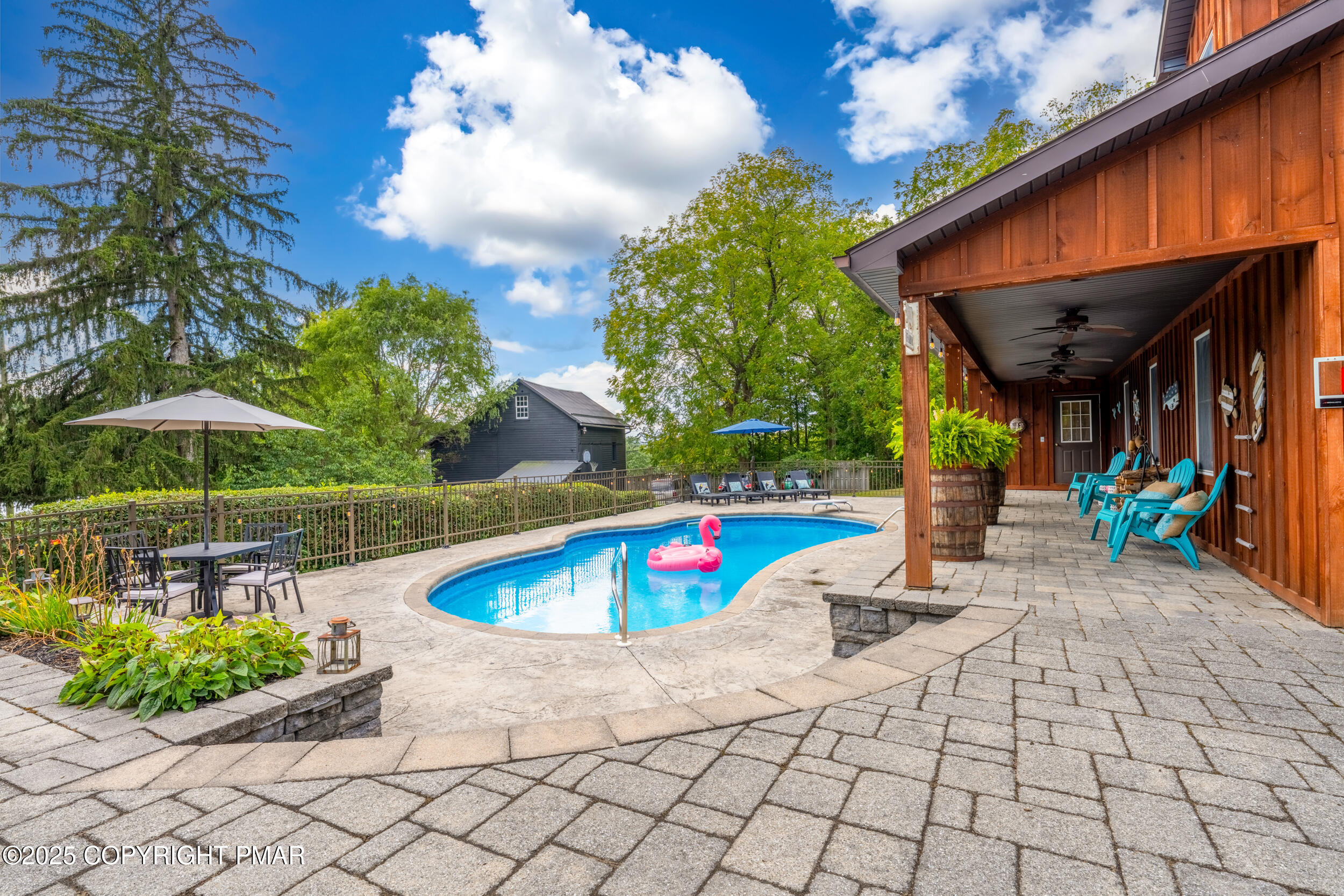 Bangor, Pennsylvania, 18013, United States, 3 Bedrooms Bedrooms, ,2 BathroomsBathrooms,Residential,For Sale,1934603