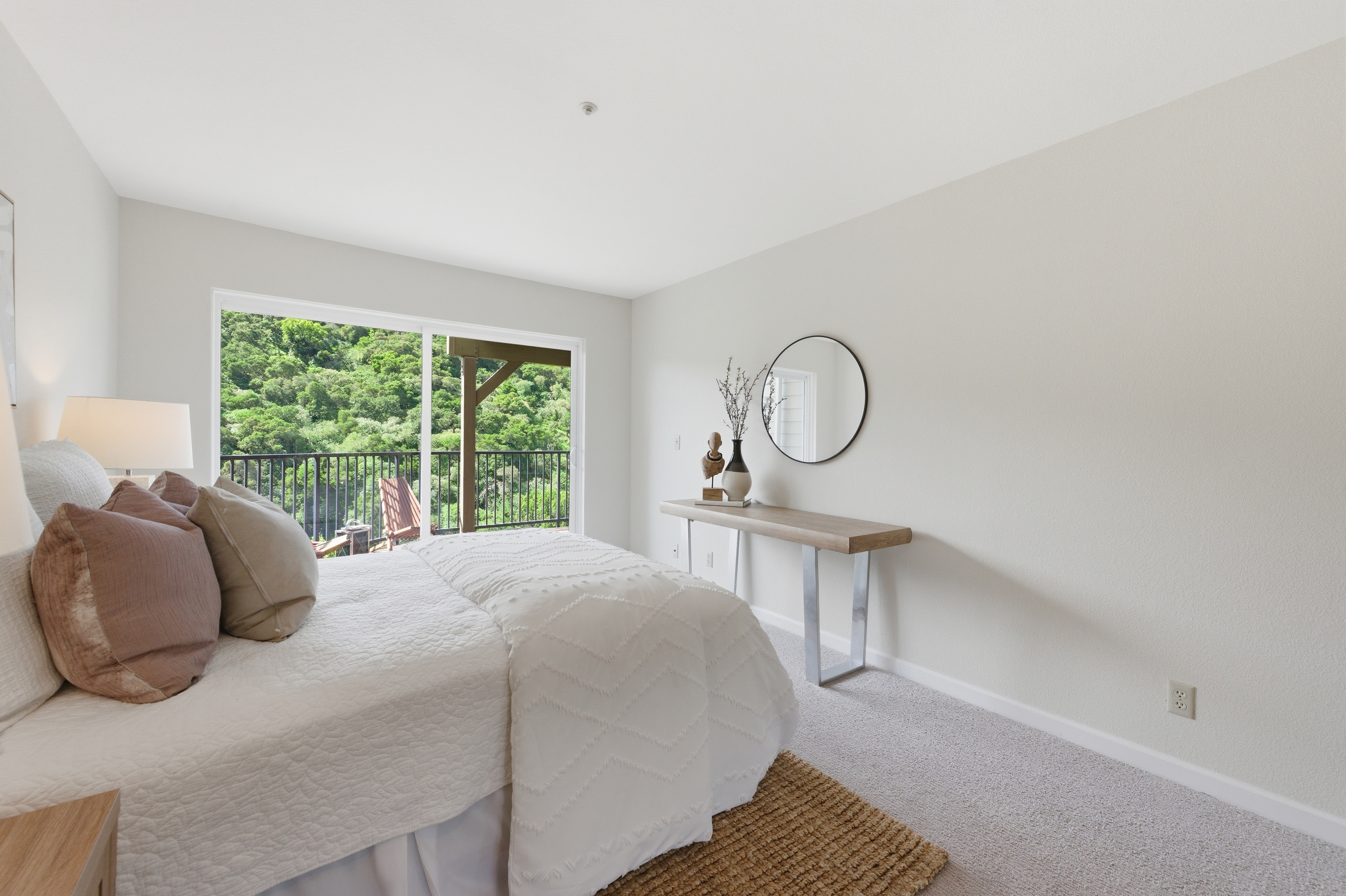  Incredible Canyon Views in Prime Belmont Location - 物件實景